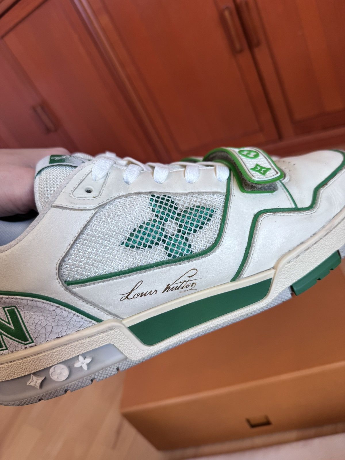 Louis Vuitton Louis Vuitton LV Trainer White Green Velcro Strap Size US 10.5 / EU 43-44 - 11 Thumbnail