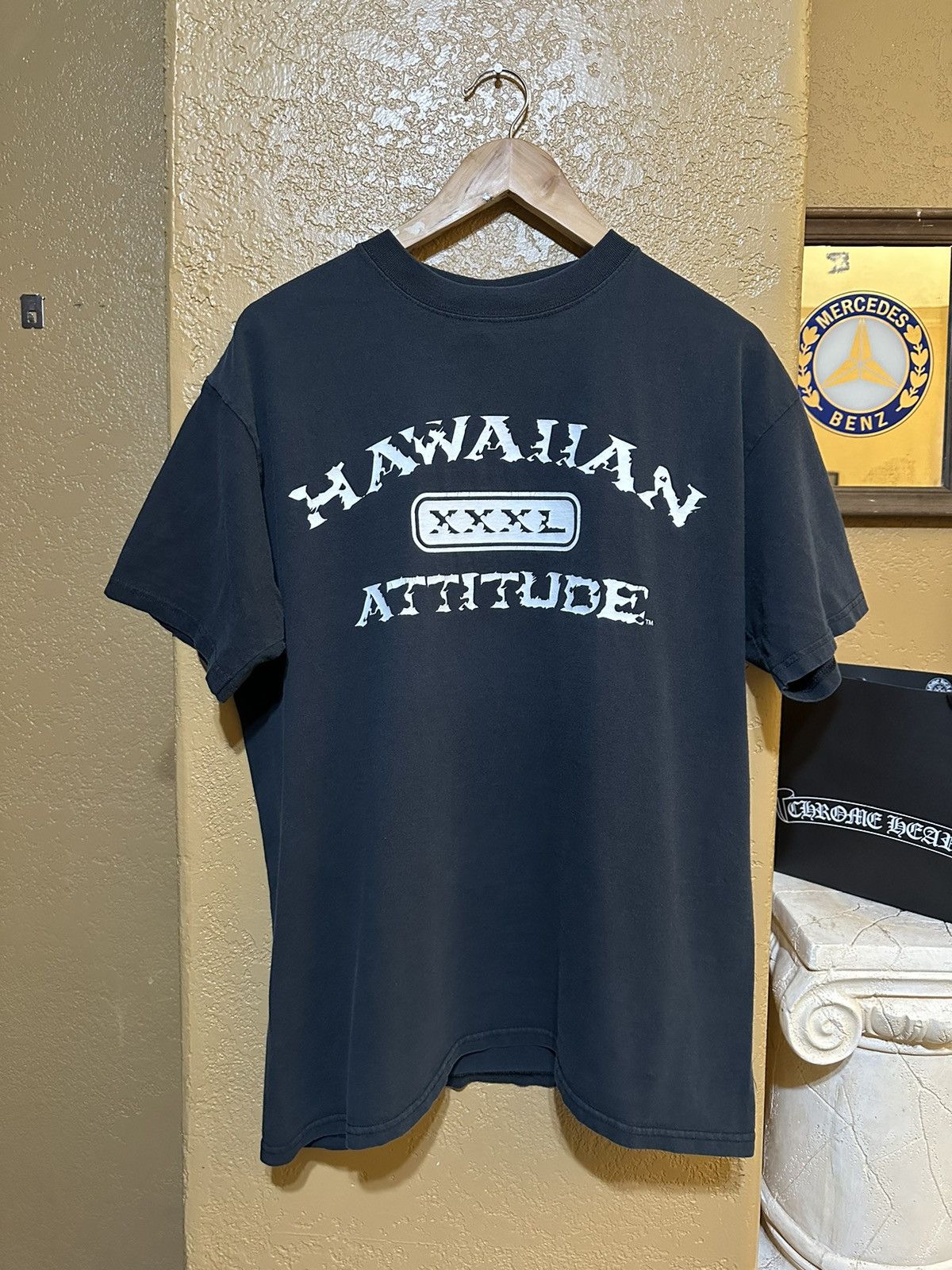 Vintage faded vintage Hawaiian Attitude T Shirt large 4gseller Size US L / EU 52-54 / 3 - 1 Thumbnail