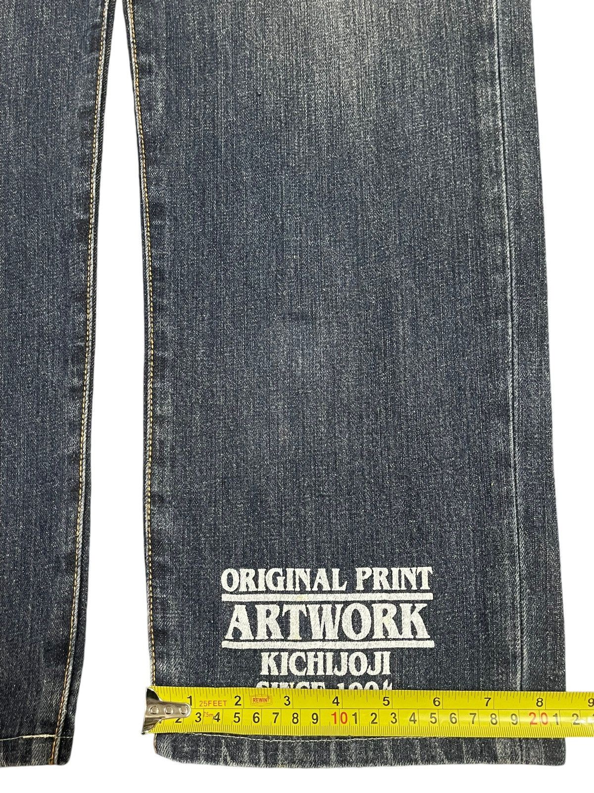 Hypebeast Vintage Japanese Brand Dragon Style Sukajan Art Work Jeans Size US 35 - 16 Thumbnail