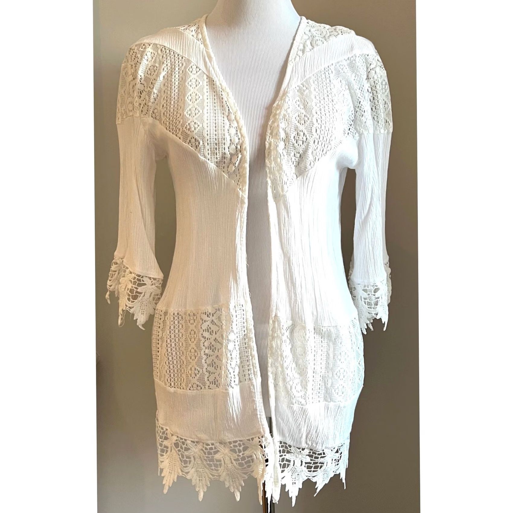 Vintage VINTAGE Crochet Lace Cardigan Kimono Cover White Moral Fiber Open Front Women’s Size M Size M / US 6-8 / IT 42-44 - 2 Thumbnail