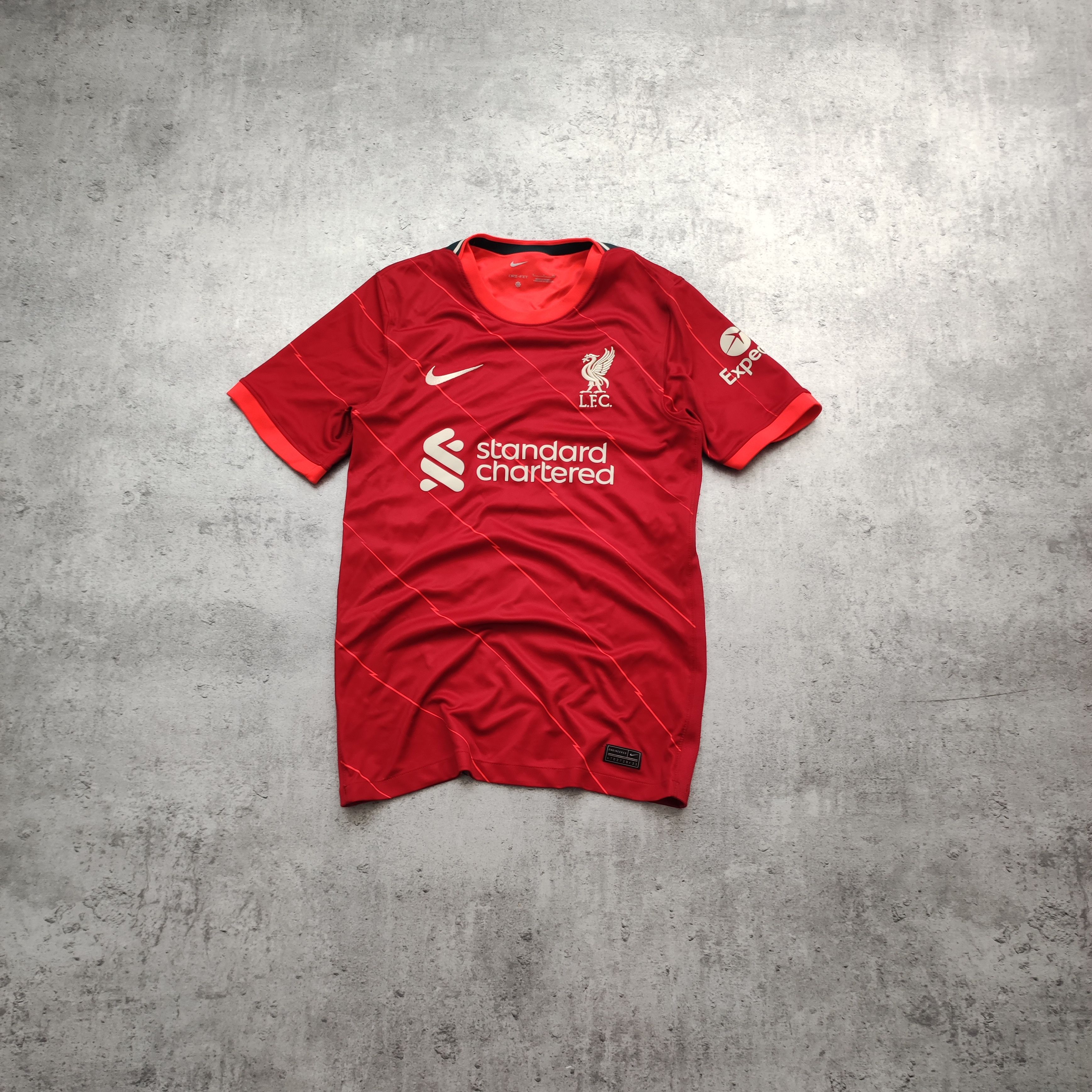 Nike Liverpool FC Football Home 2021/22 Nike Authentic Jersey Size US S / EU 44-46 / 1 - 1 Thumbnail