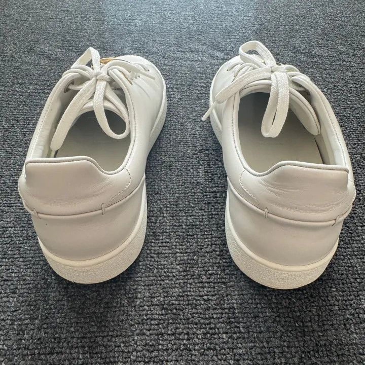 Louis Vuitton Louis Vuitton Frontrow White Low Top Sneakers -2508 Size US 6 / IT 36 - 3 Thumbnail