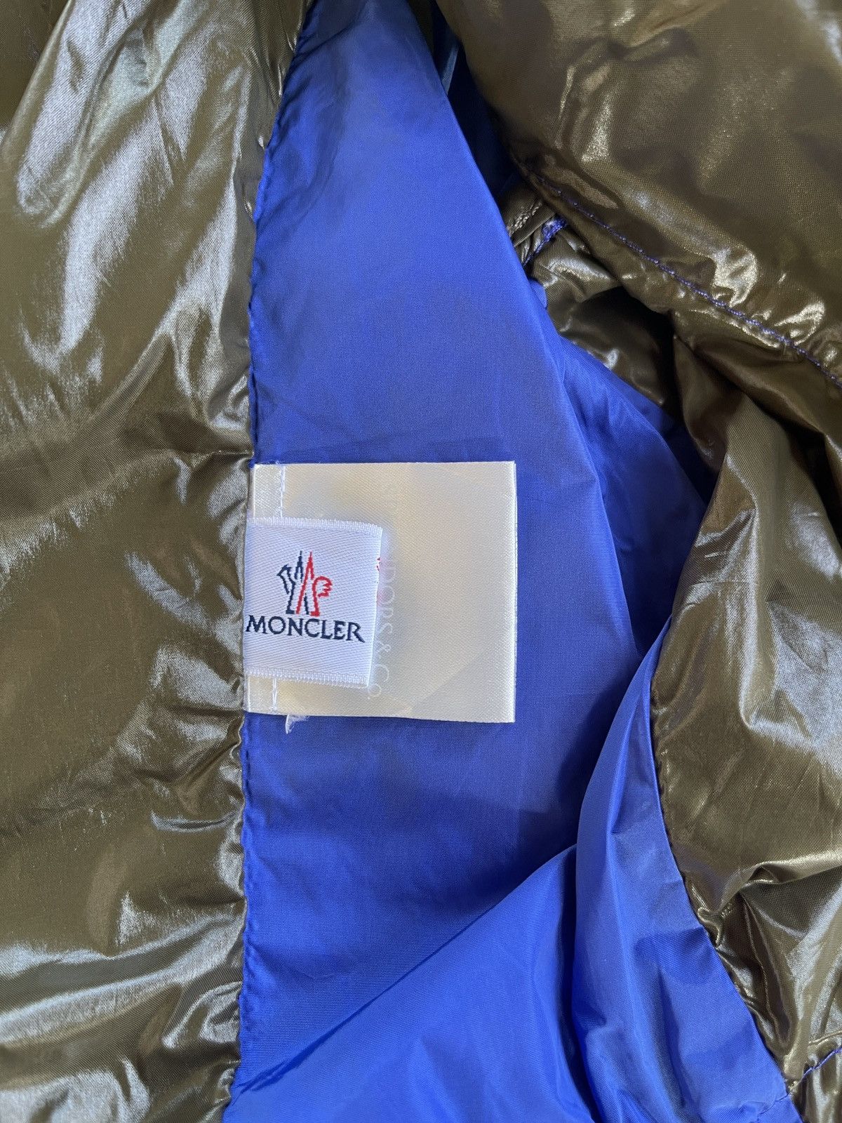 Moncler Moncler Chevrefeuille Nylon Jacket Size US S / EU 44-46 / 1 - 21 Thumbnail