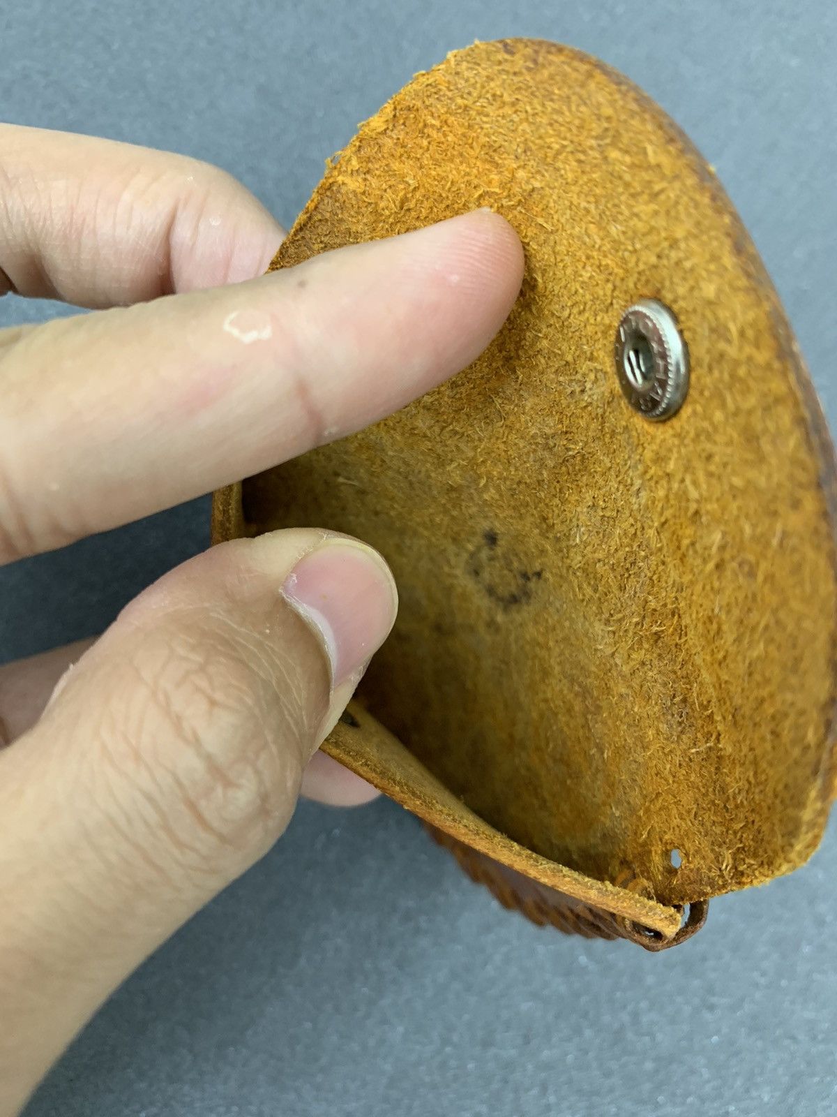 Handmade Vintage Leather Engraving Coin Purse Wallet Size ONE SIZE - 4 Thumbnail