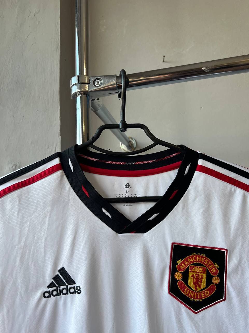 Adidas 2022/23 MANCHESTER UNITED AWAY SOCCER JERSEY FOOTBALL SHIRT Size US M / EU 48-50 / 2 - 5 Thumbnail