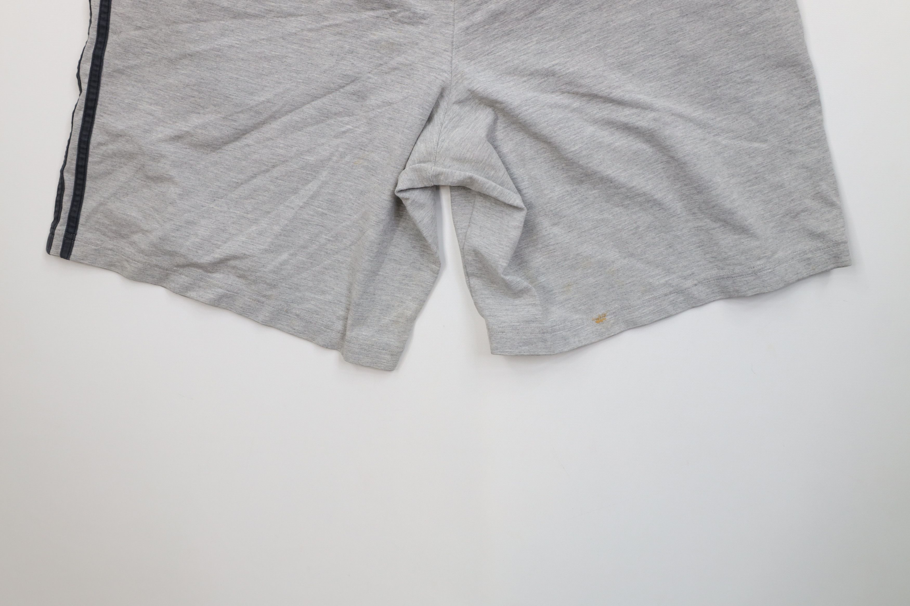 Adidas Vintage Y2K 2004 Adidas Spell Striped Above Knee Shorts Gray Size US 34 / EU 50 - 14 Thumbnail