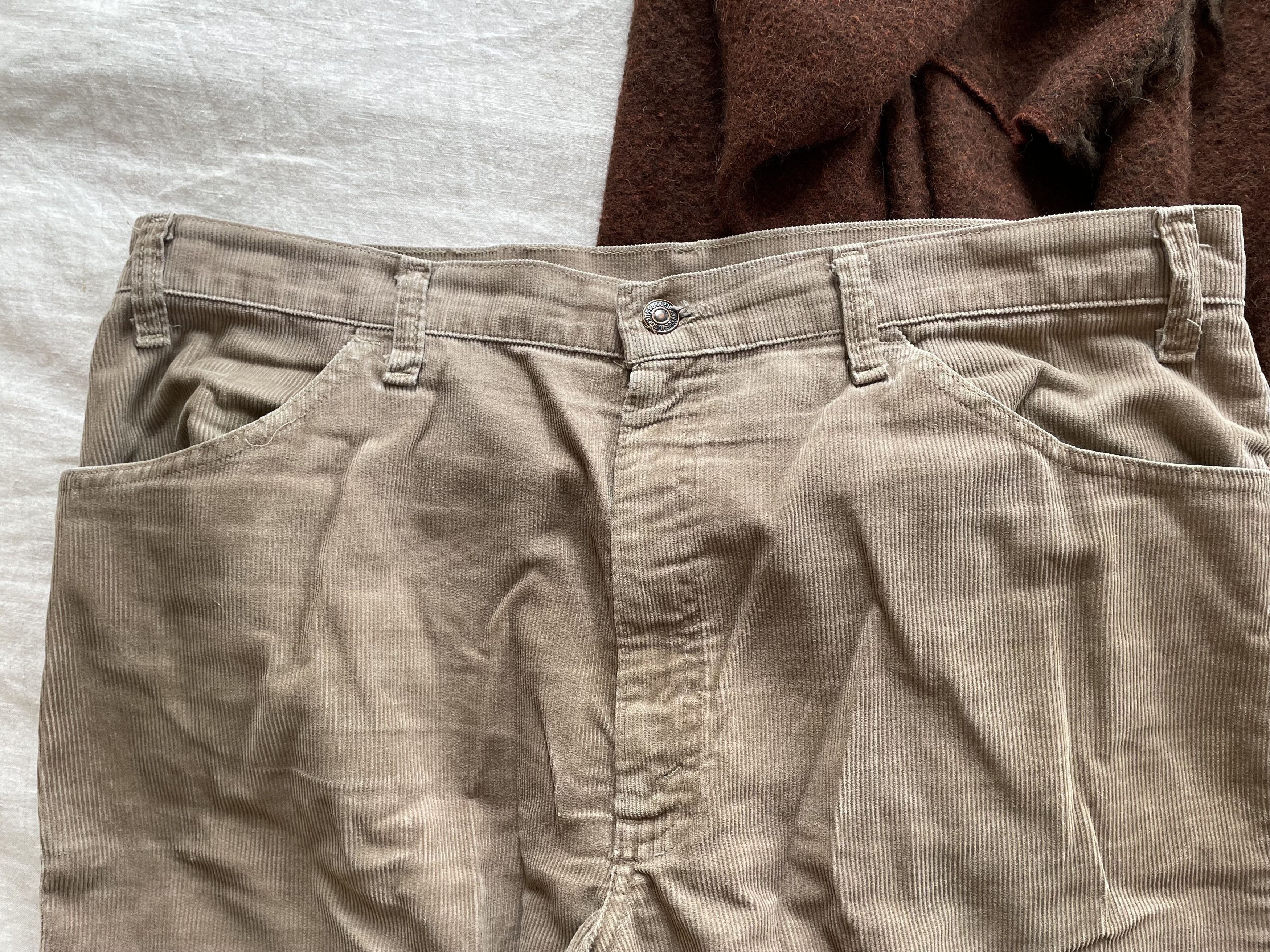 Levi's × Vintage 519 White Tab 5-pocket Corduroys Size US 38 / EU 54 - 2 Thumbnail
