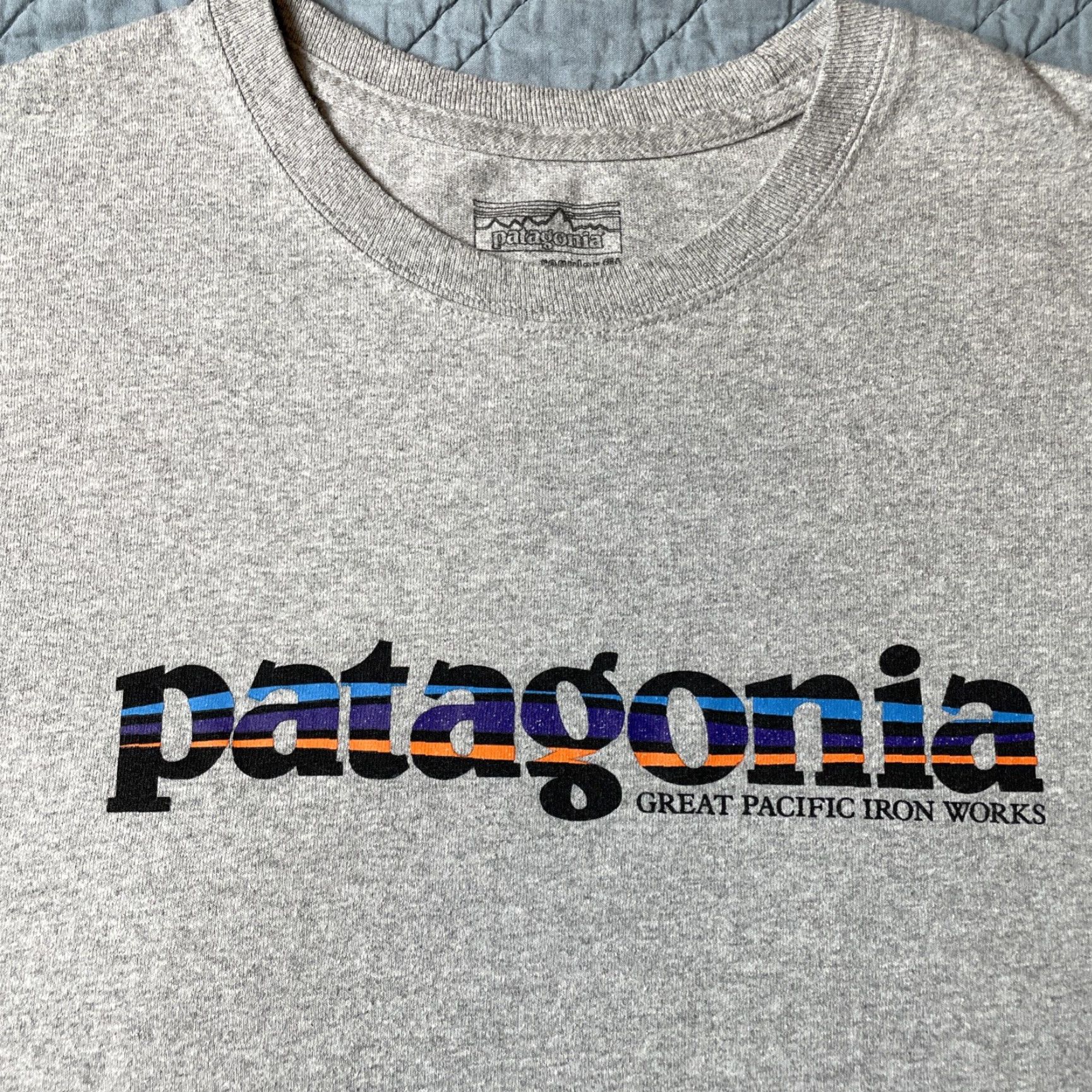 Patagonia Patagonia T-Shirt Mens M Gray Outdoor Cotton Blend Crew Neck Short Sleeve Size US M / EU 48-50 / 2 - 2 Thumbnail