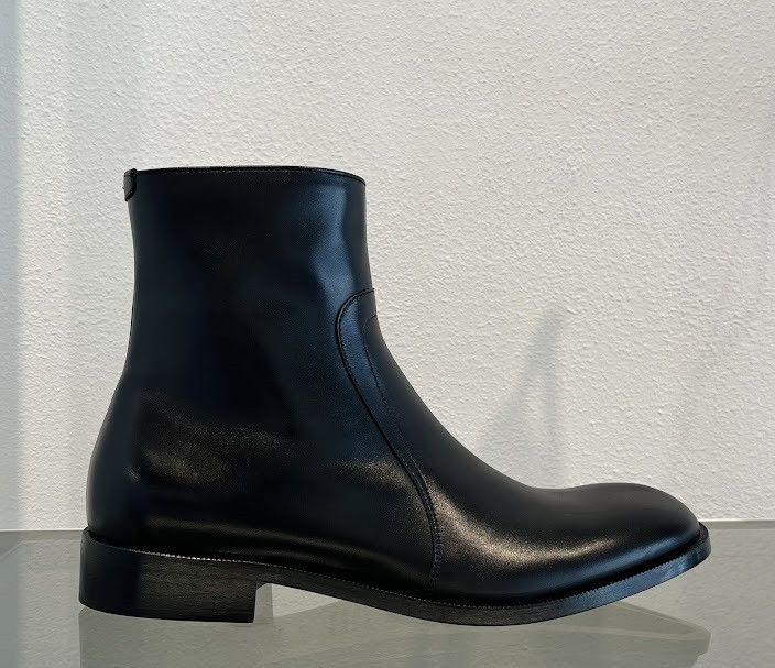 image of Maison Margiela O1W1Db10324 Boot In Black, Men's