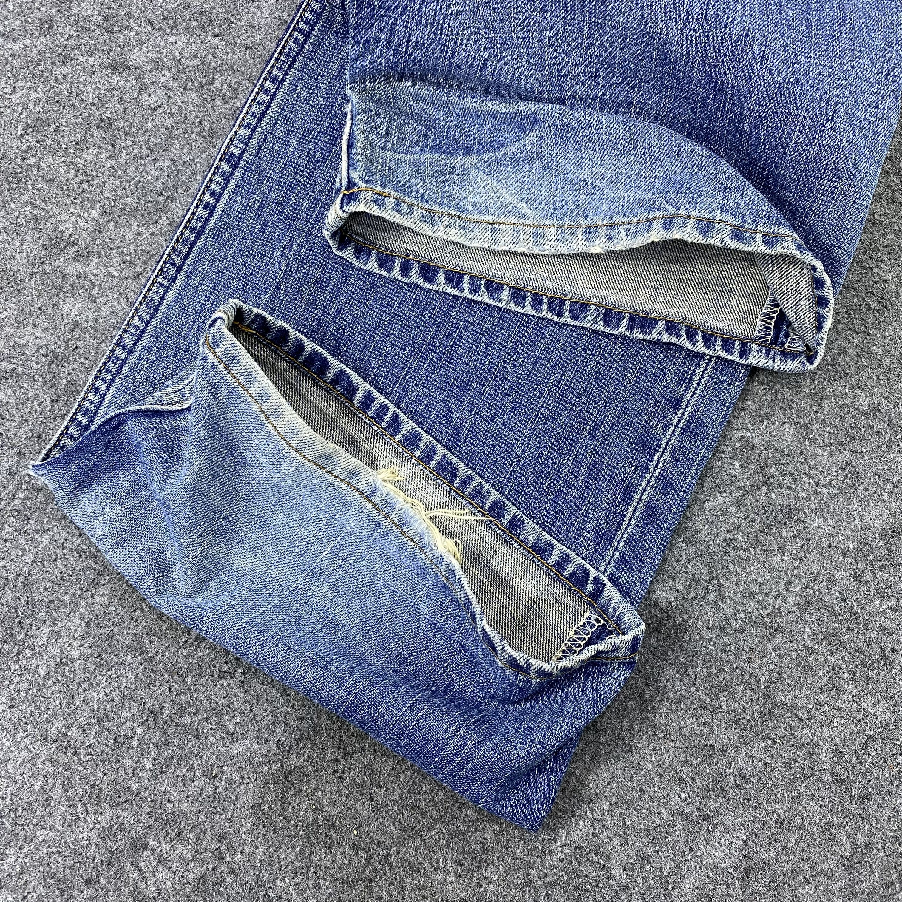 Jean × Levi's × Vintage Vintage Levi's 512 Distressed Blue Wash Jeans-J1161 Size US 34 / EU 50 - 14 Thumbnail