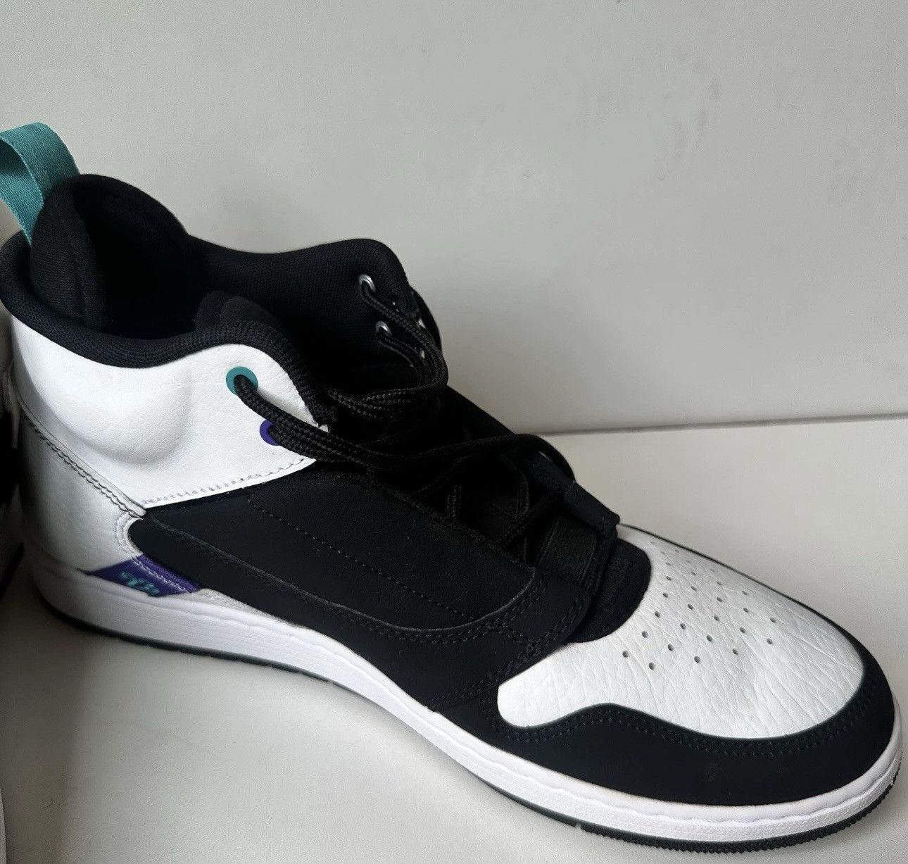 Nike Nike Men's Jordan Fadeaway Black & White Turbo Green Sz 10.5 Size US 10.5 / EU 43-44 - 6 Thumbnail