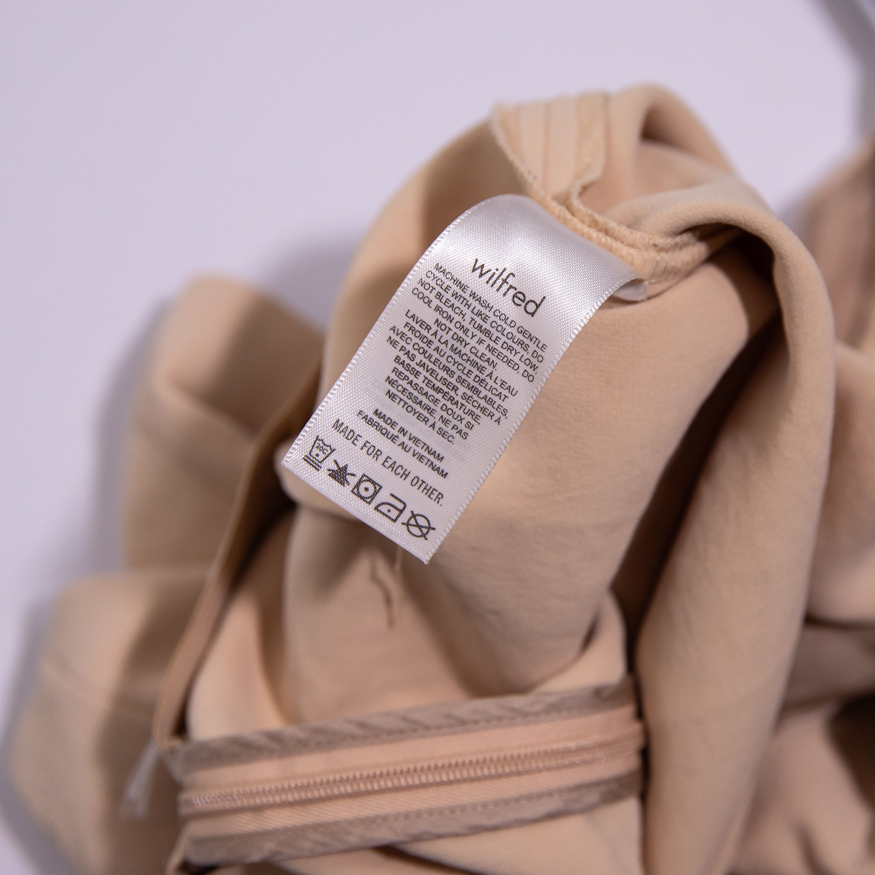 Aritzia Wilfred Aritzia Aperature Tie Back Size XS / US 0-2 / IT 36-38 - 4 Thumbnail