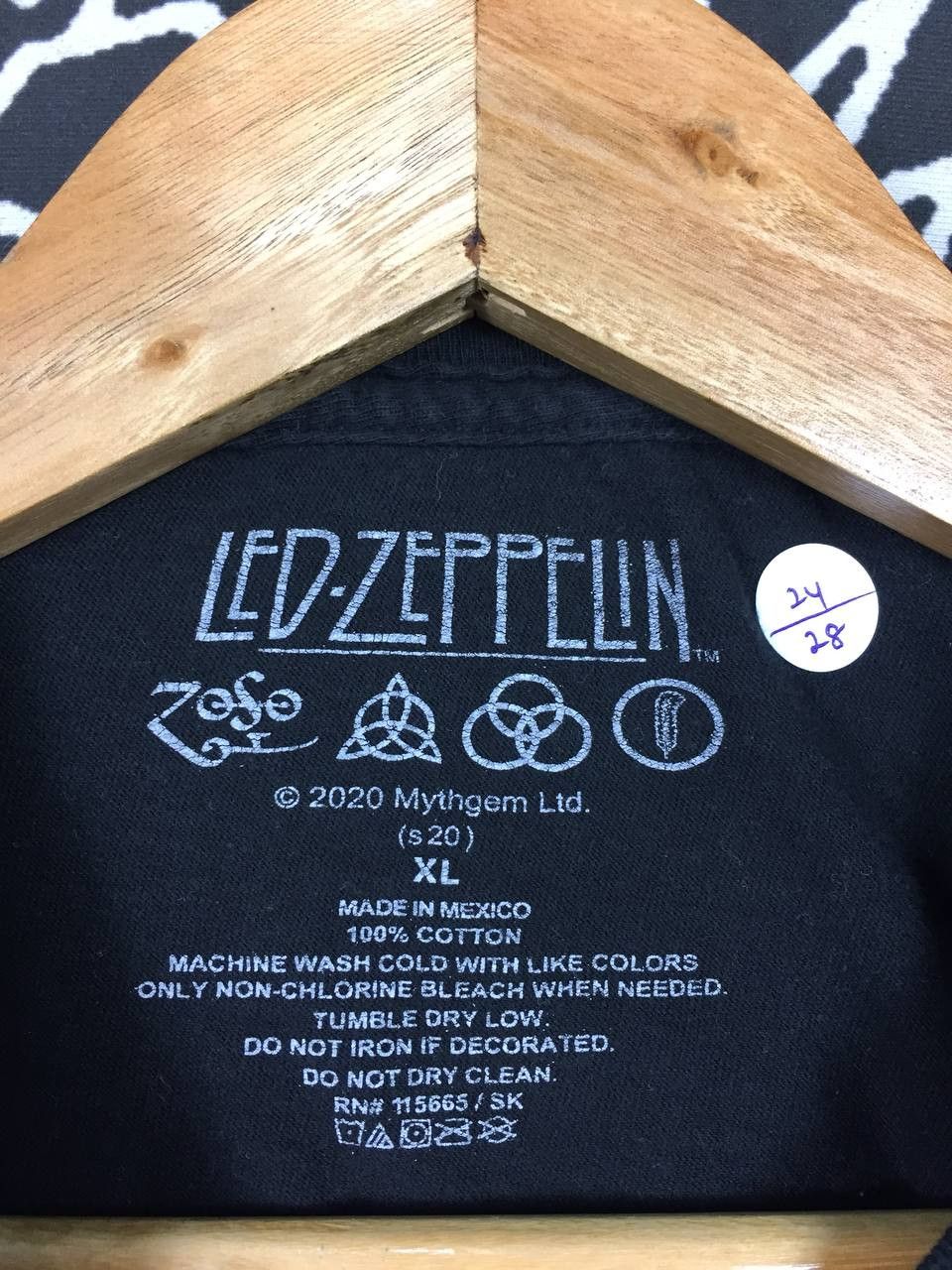 Band Tees × Led Zeppelin × Vintage Led Zeppelin United States of America 1977 Band Tee Size US XL / EU 56 / 4 - 10 Thumbnail