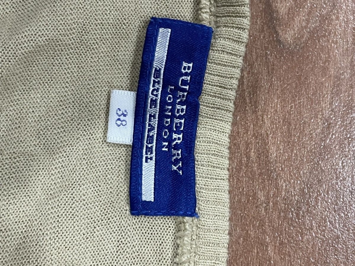 Burberry Burberry NonSleeves Blouse Size XS / US 0-2 / IT 36-38 - 3 Thumbnail