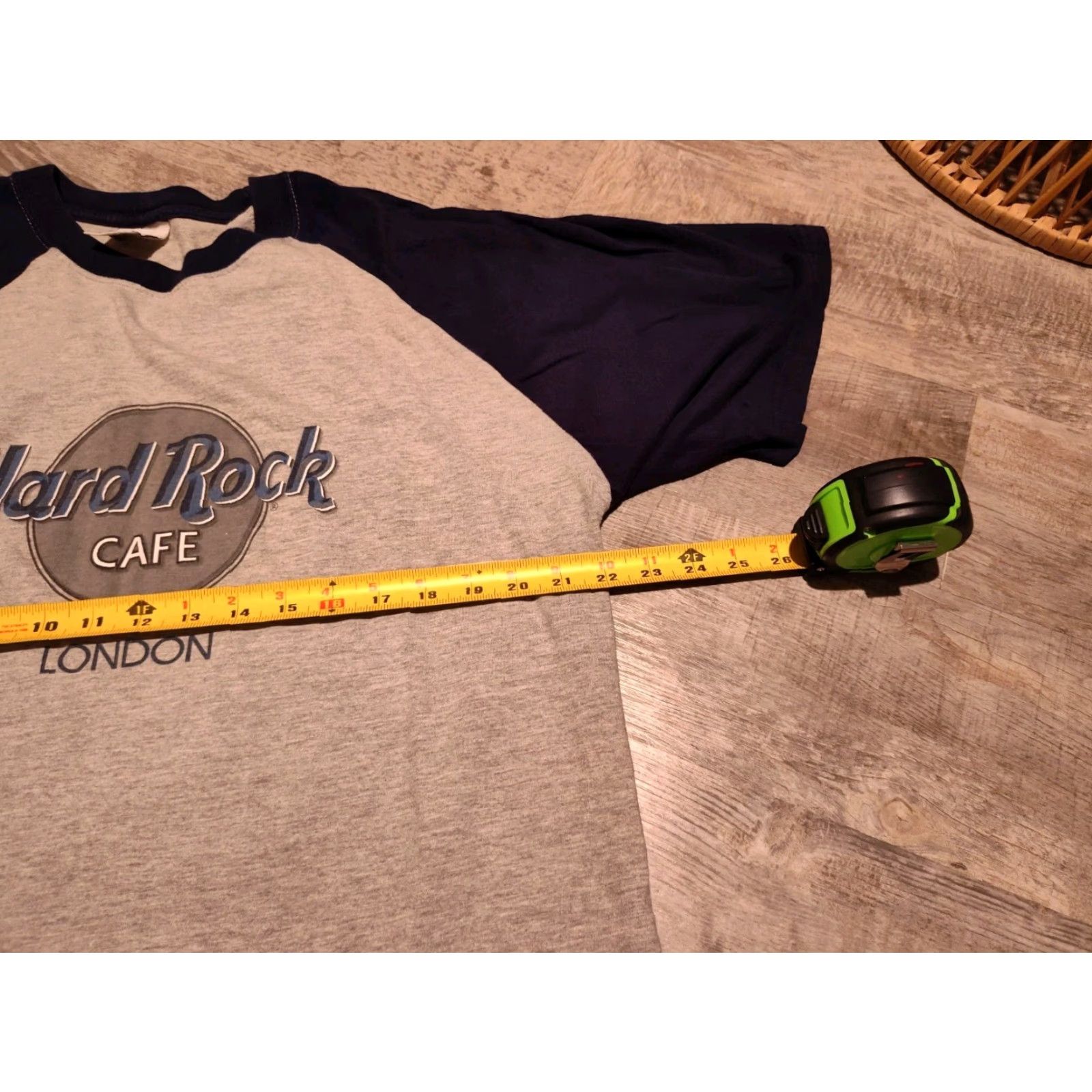 Hard Rock Cafe VINTAGE Hard Rock Cafe London Raglan Tee Shirt XL Unisex Adults Graphic Print 90s Cotton Gray Blue Size US XL / EU 56 / 4 - 7 Thumbnail