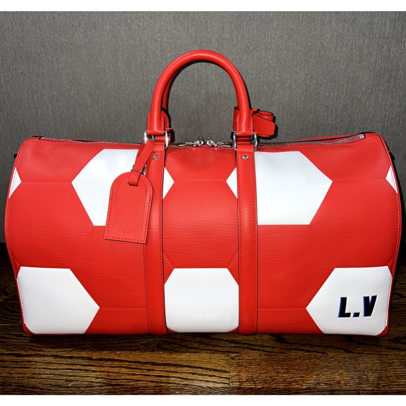 Louis Vuitton Louis Vuitton Keepall Bandouliere Hexagon Epi Weekend Bag Size ONE SIZE - 2 Thumbnail