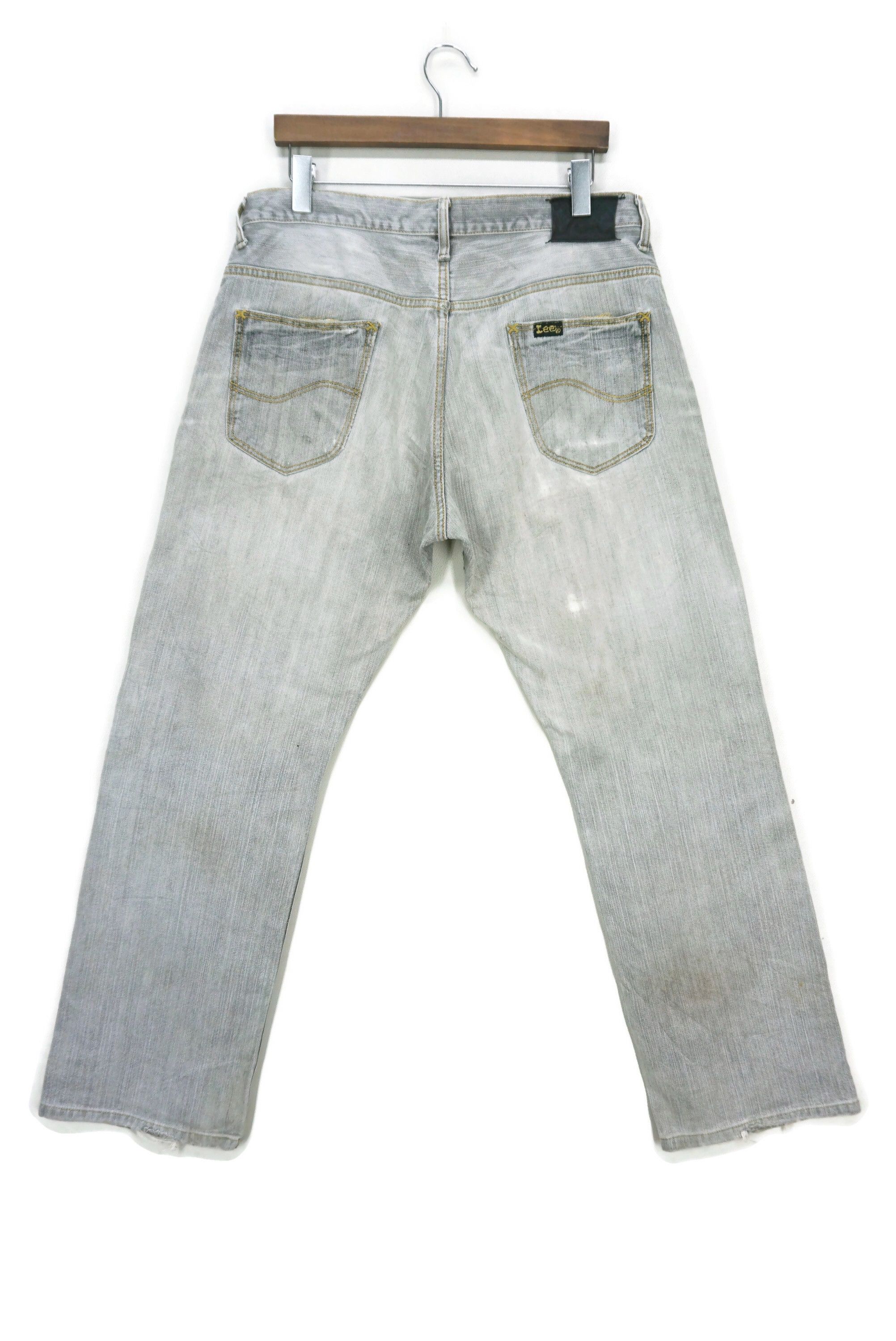 Lee Lee Jeans Size W35xL30.5 Straight-Leg Distressed Denim Japan Size US 33 - 2 Thumbnail