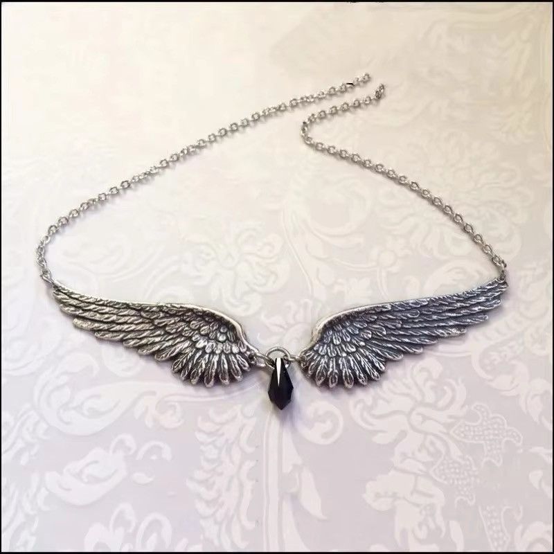 Vintage Vintage Angel Wings Black Zirconia Stone Pendant Necklace Size ONE SIZE - 1 Thumbnail