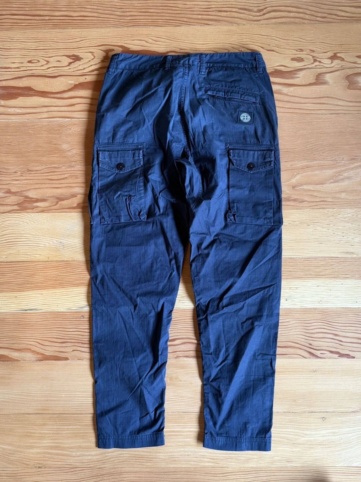 Stone Island Stone Island black cargo pants Size US 32 / EU 48 - 2 Thumbnail