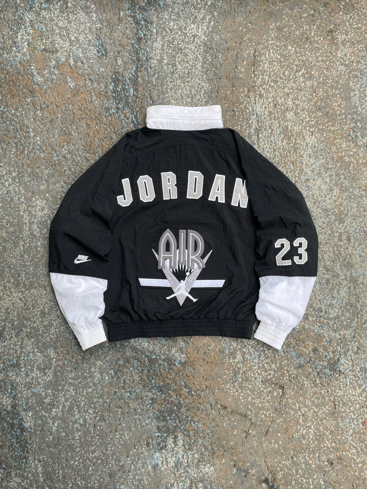 Jordan Brand Nike x air jordan 9 nostalgia woven jacket Size US XXL / EU 58 / 5 - 3 Thumbnail