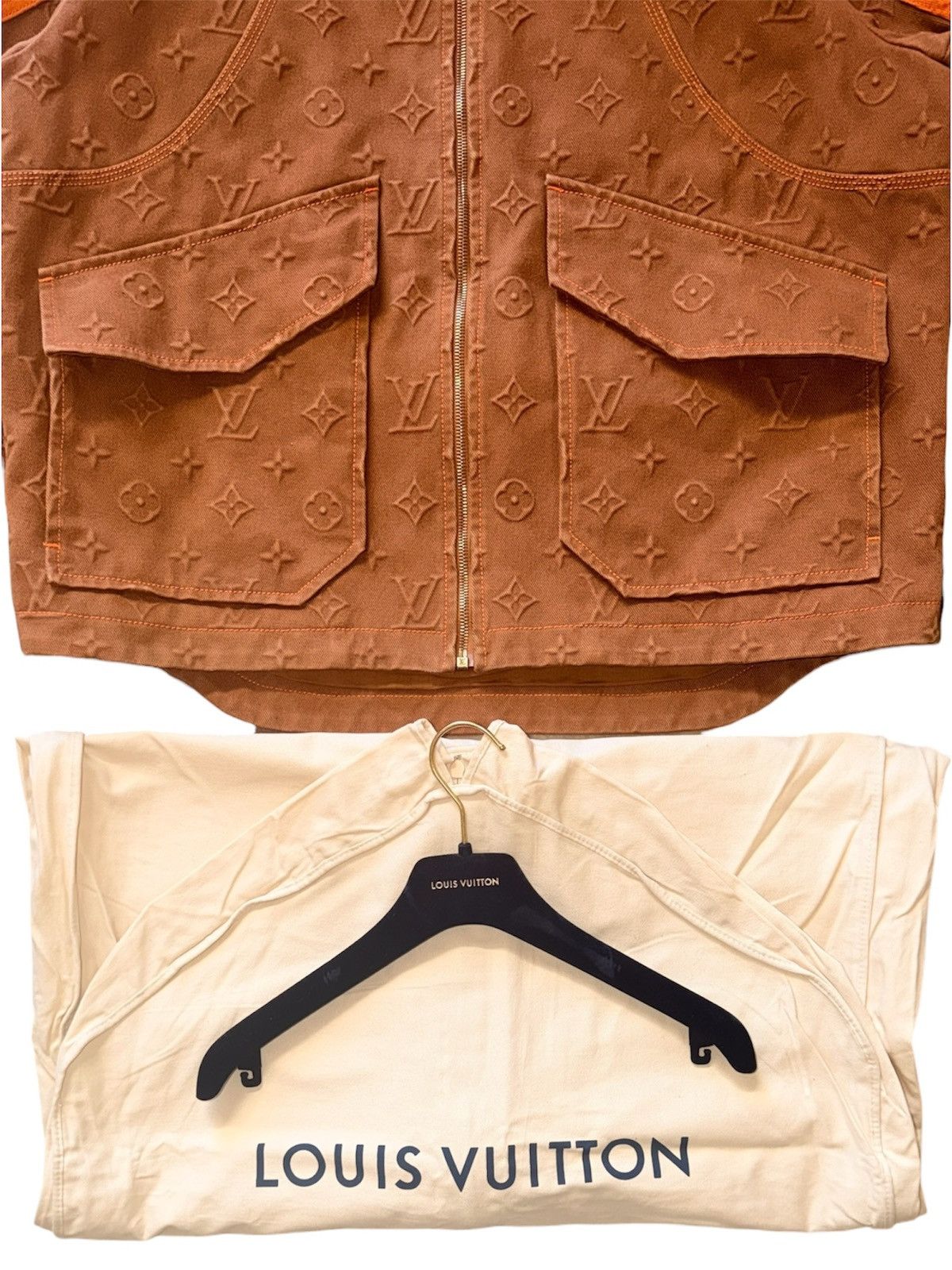 Louis Vuitton Louis Vuitton Carpenter 54 Hooded Denim Jacket 3D Monogram Size US L / EU 52-54 / 3 - 2 Thumbnail