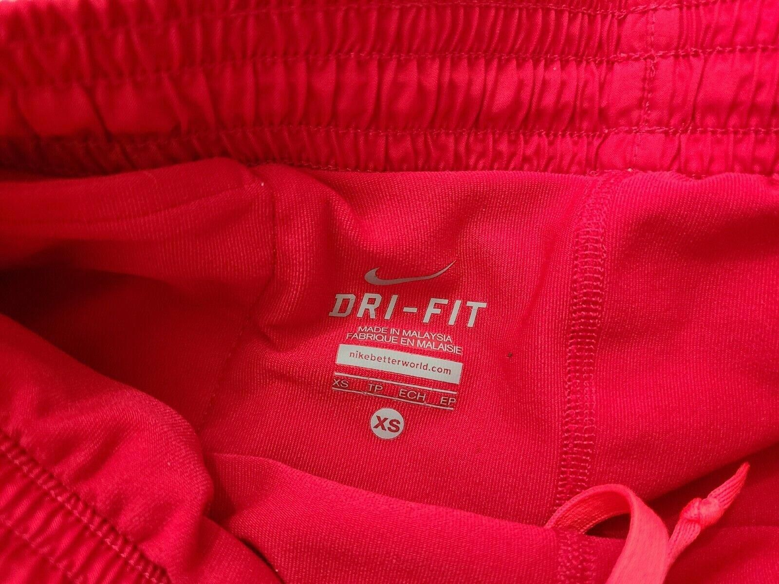 Nike Nike Dri Fit Shorts Extra Small Red Pink Loose Fit Running Size 26" / US 2 / IT 38 - 3 Thumbnail