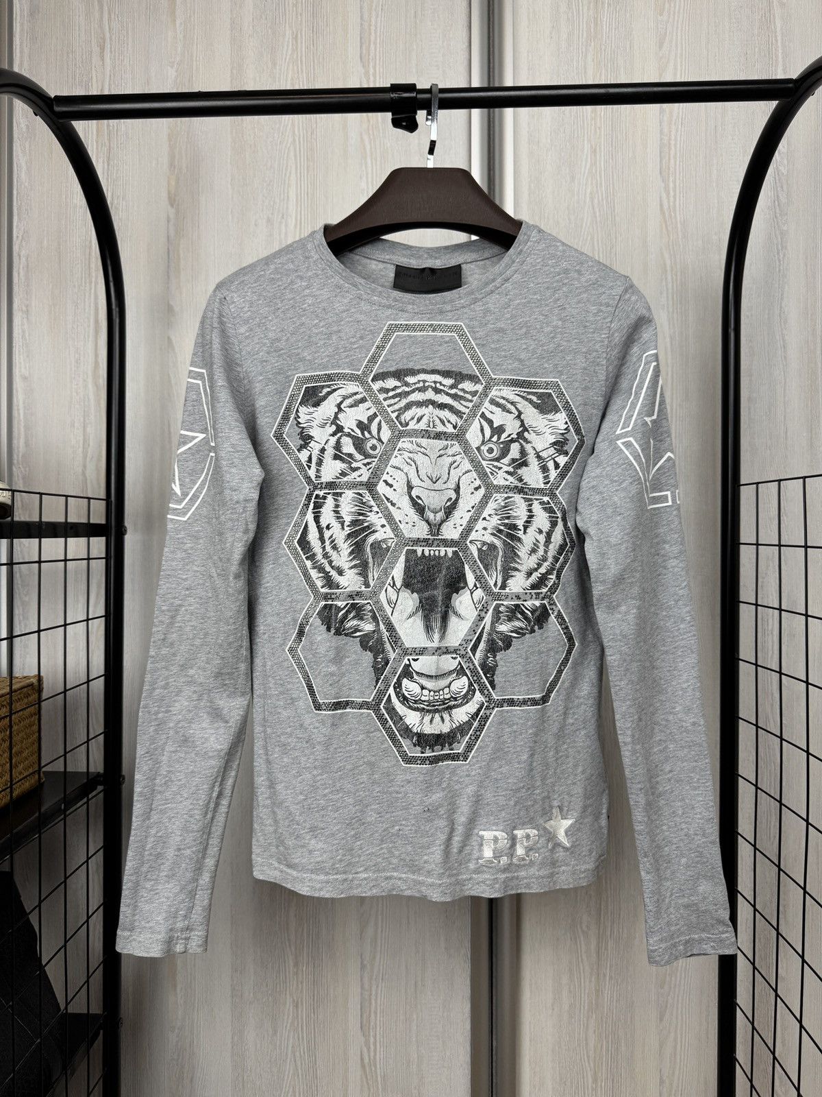 Philipp Plein Philip Plein Homme grey big logo tiger rhinestones ls tee Size US S / EU 44-46 / 1 - 1 Thumbnail