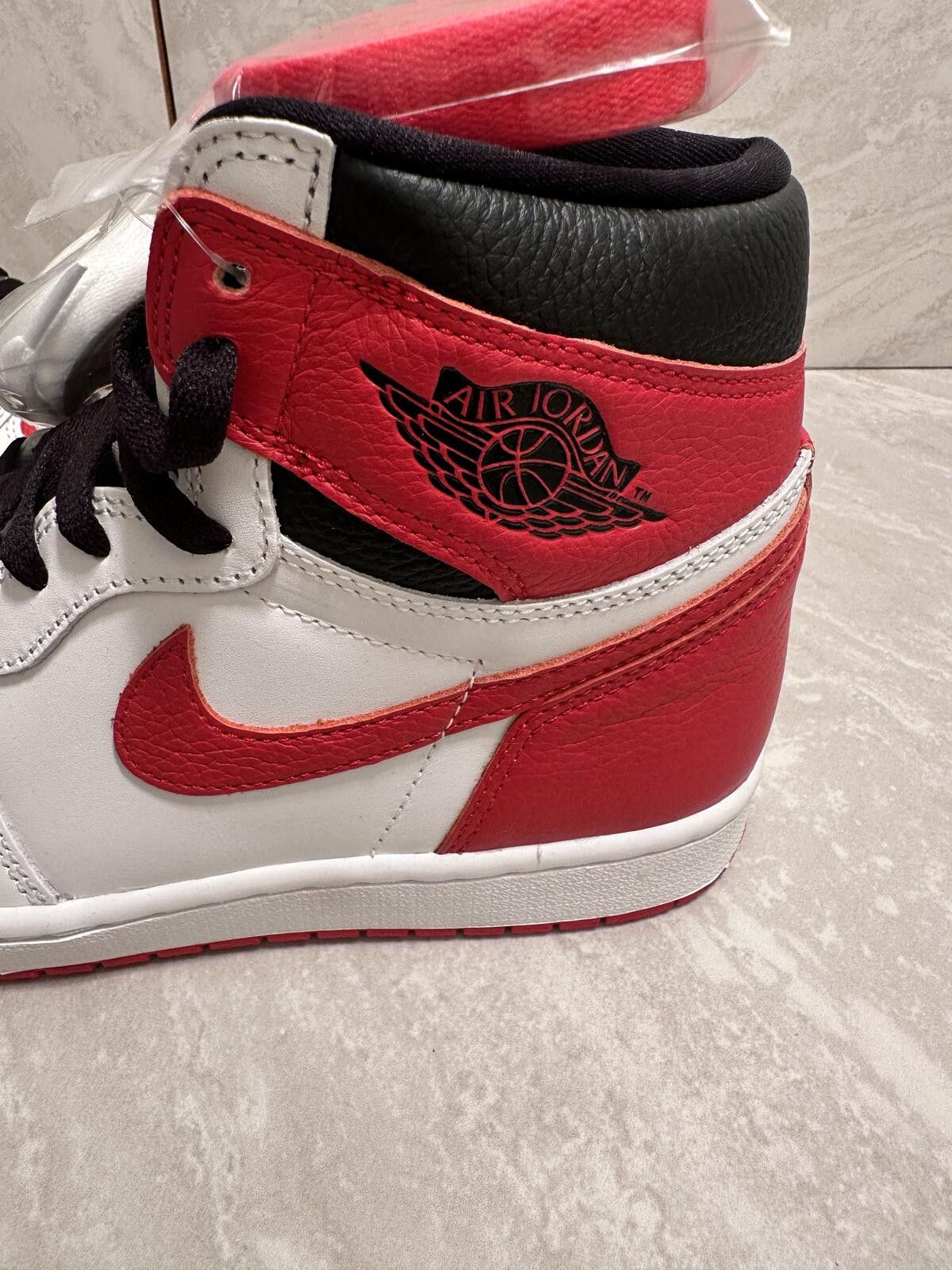 Jordan Brand Nike Air Jordan 1 Retro High OG Heritage Chicago sneakers 9 Size US 9 / EU 42 - 7 Thumbnail