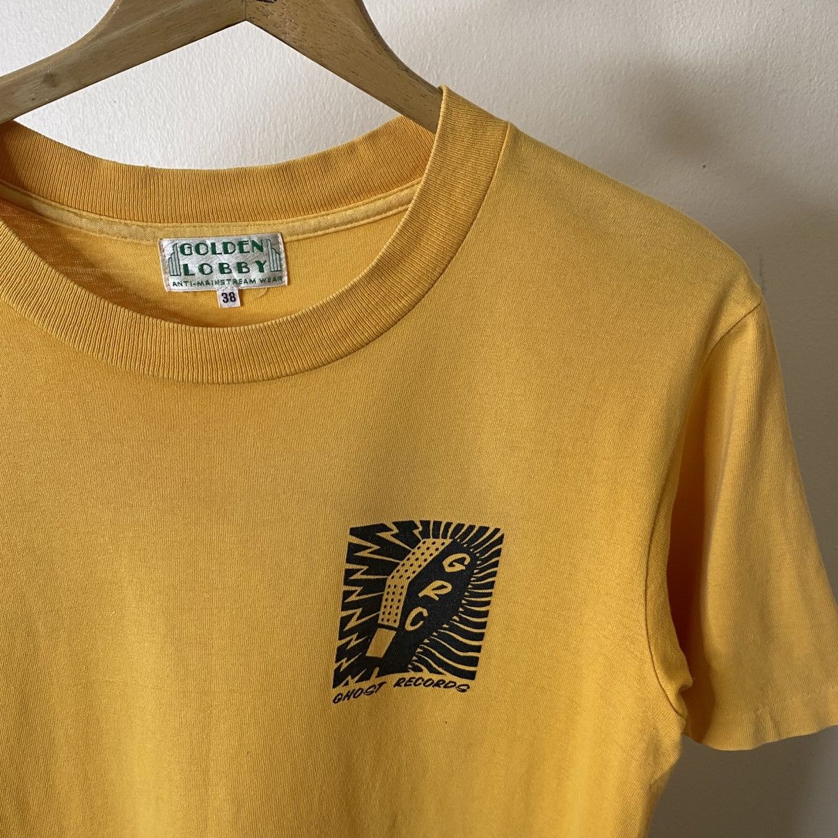 Vintage 1990s Golden Lobby Ghost Records Sid Vicious Punk Band Tee Size US S / EU 44-46 / 1 - 6 Thumbnail