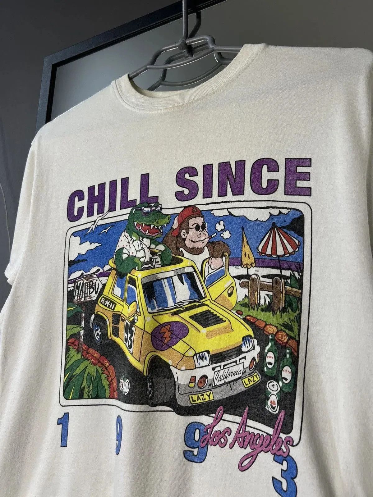 Vintage Vintage Y2K Chill Since 1993 Los Angles Streetwear USA Tee Size US M / EU 48-50 / 2 - 2 Thumbnail