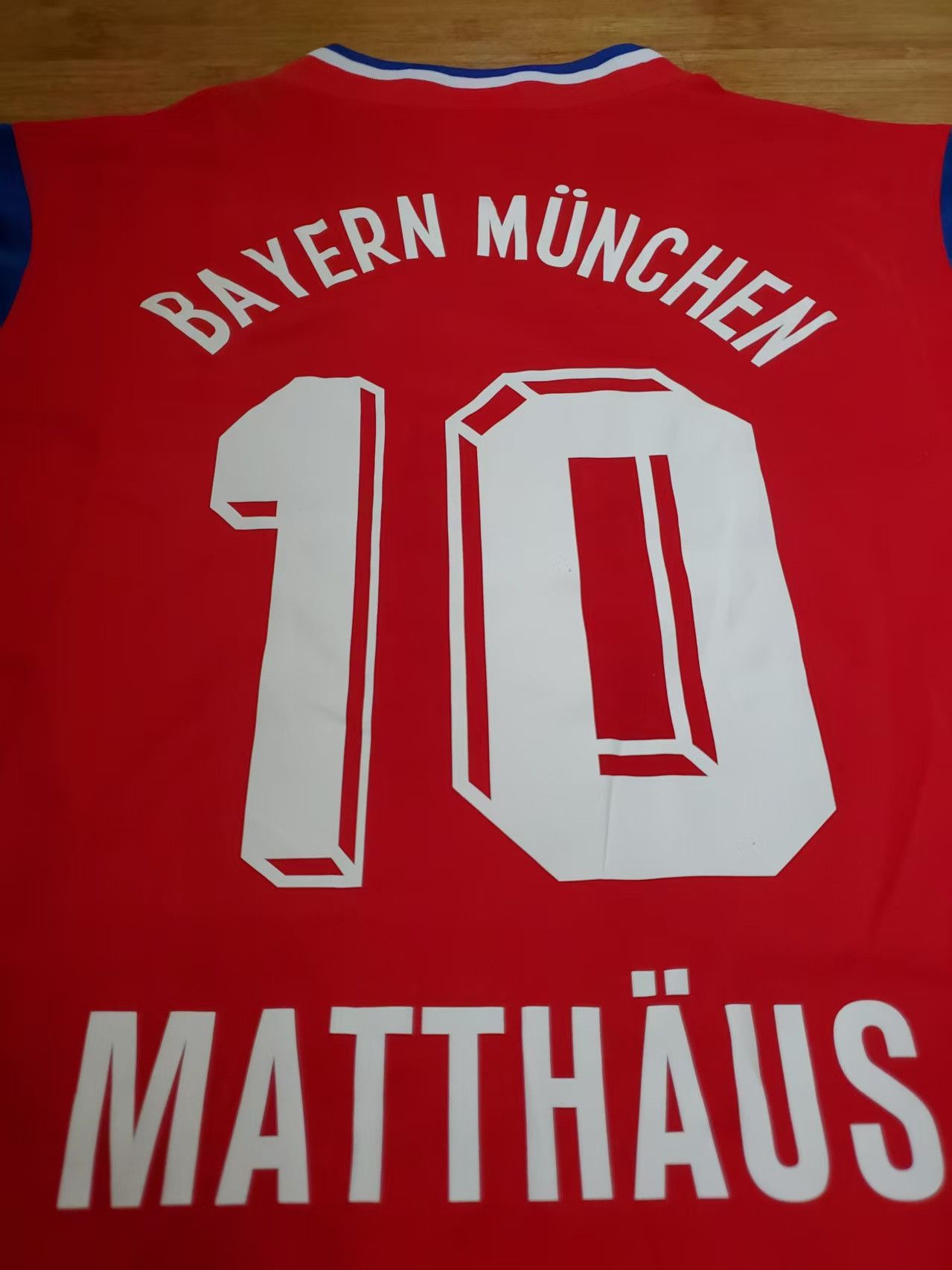Other 93 94 Bayern München #10 Matthäus Jersey Size US M / EU 48-50 / 2 - 4 Thumbnail
