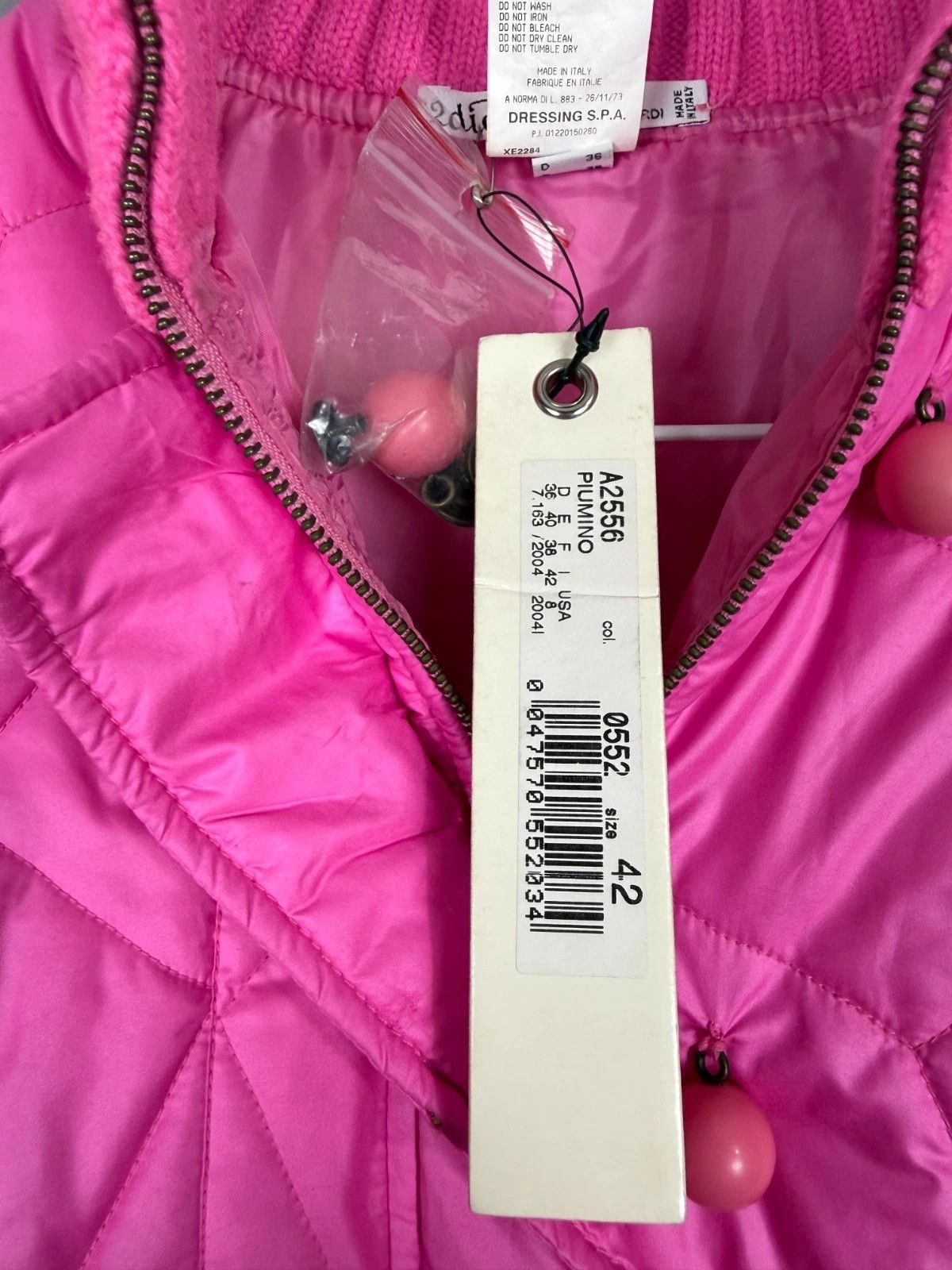 Antonio Berardi Antonio Berardi 2die4 Cropped Puffer Jacket Quilted Barbie Size M / US 6-8 / IT 42-44 - 4 Thumbnail
