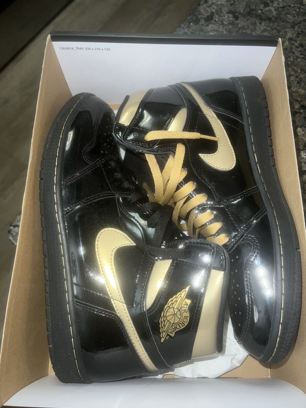 image of Nike 2020 Air Jordan 1 Retro High OG 'black Metallic Gold' Shoes, Men's (Size 11)