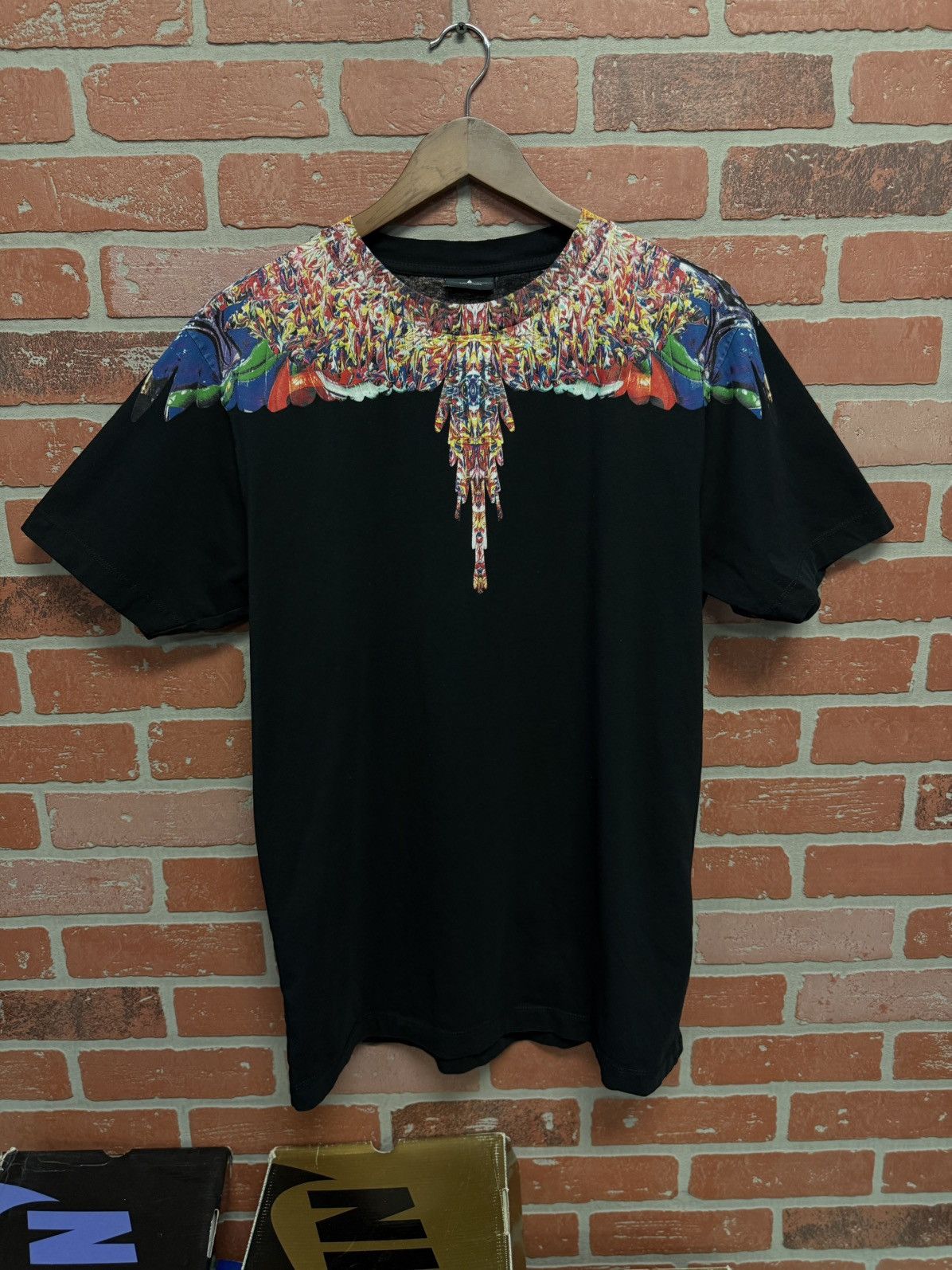 Marcelo Burlon Marcelo Burlon Tee Shirt Colorful Size M Clean 🧼 Size US M / EU 48-50 / 2 - 1 Thumbnail