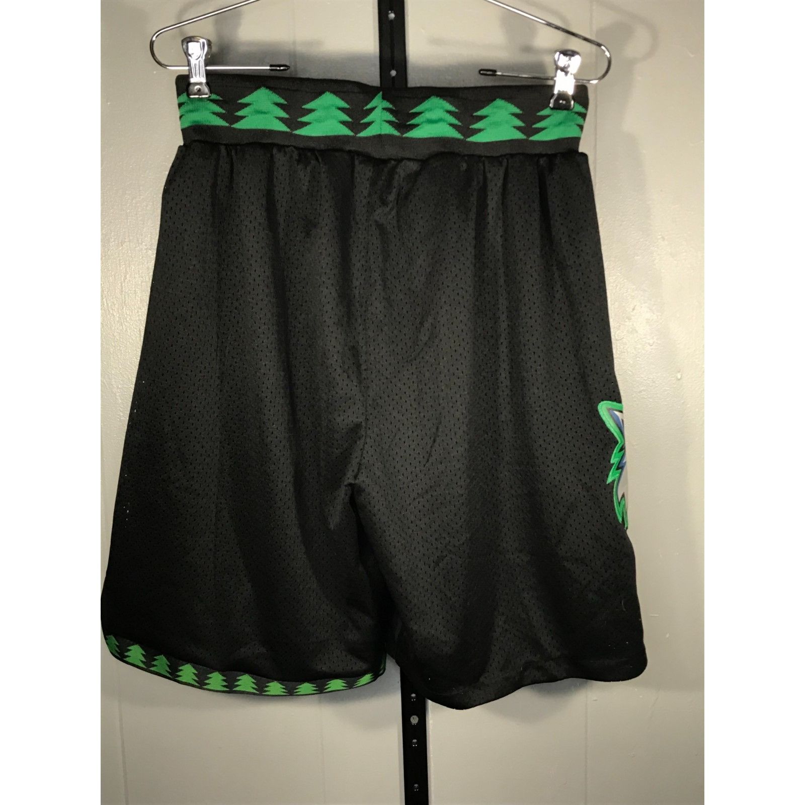 Adidas Vintage 02-03 Minnesota Timberwolves Shorts Game Issued Adid Size US 34 / EU 50 - 2 Thumbnail