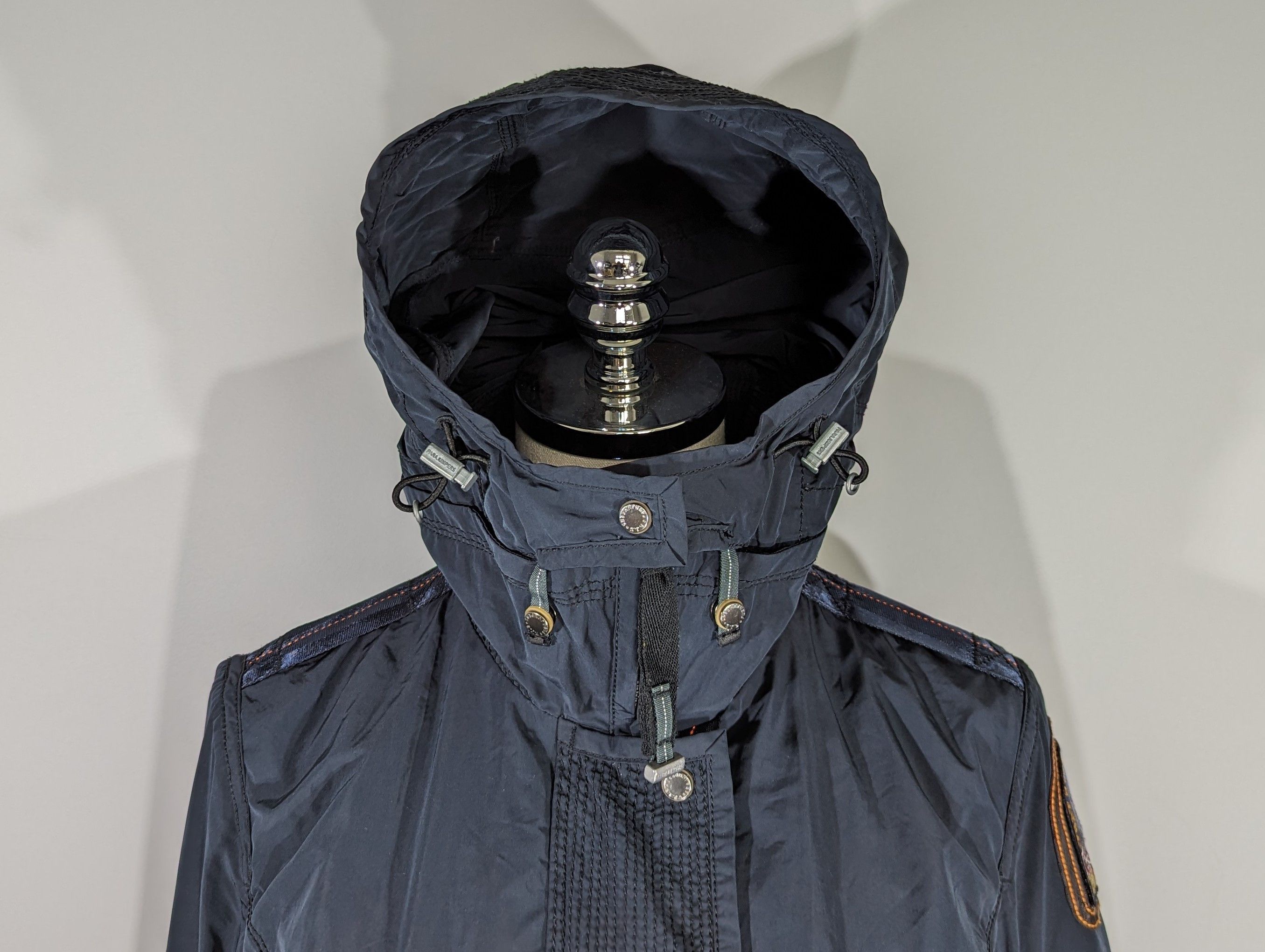 Parajumpers Parajumpers Women's Light Hooded Jacket SizeM Casual Outdoor Size M / US 6-8 / IT 42-44 - 2 Thumbnail