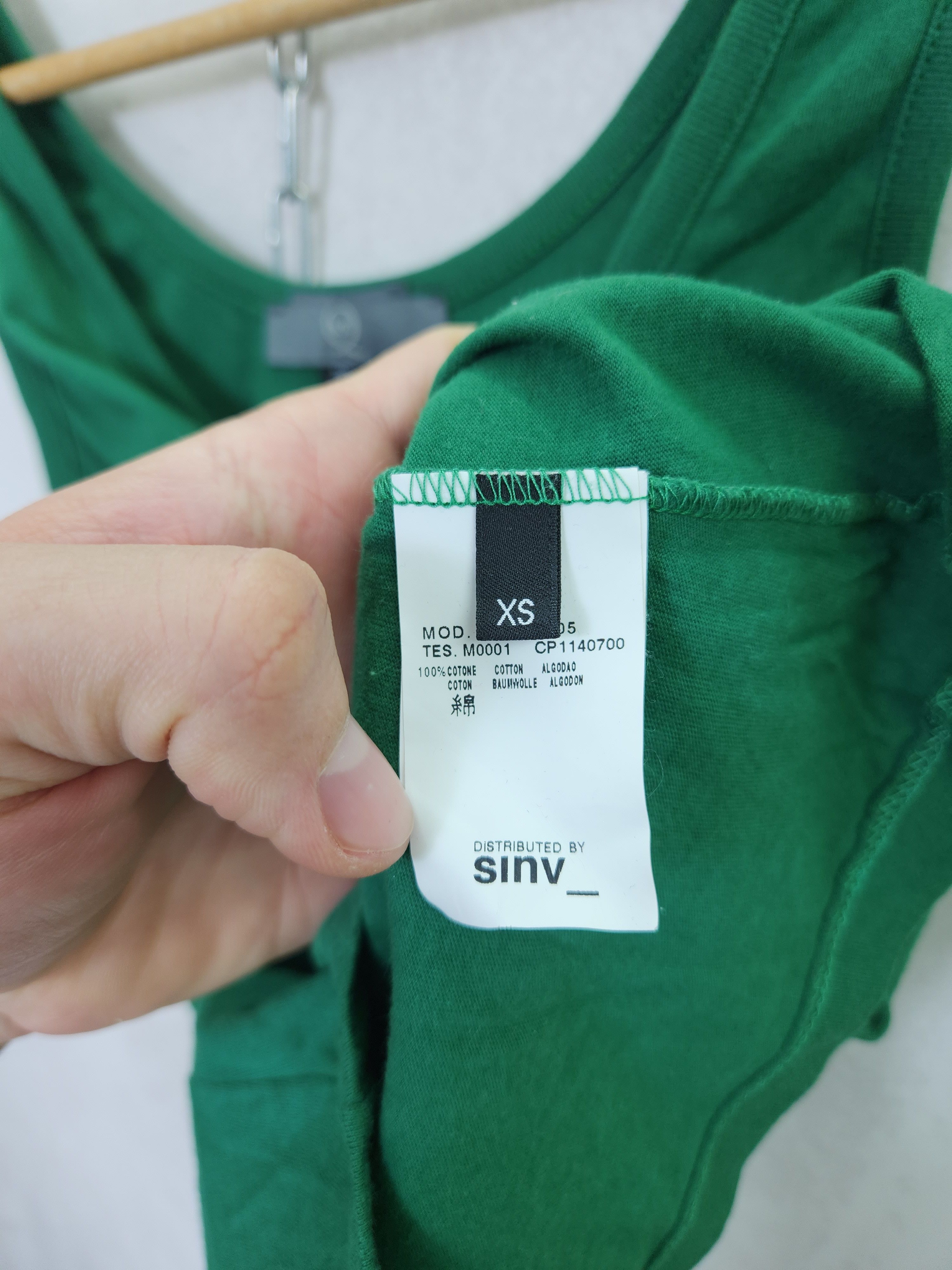 Alexander McQueen Alexander mcqueen green big logo tank top size XS Size XS / US 0-2 / IT 36-38 - 7 Thumbnail