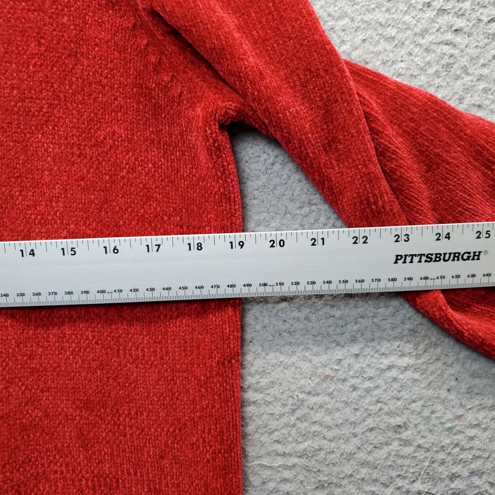 Vintage Alfred Dunner Sweater Womens Size PM Red Cable Knit Long Sleeve Mock Neck Pullover, Petite, Knit, 100% Acrylic, Regular Fit Size M / US 6-8 / IT 42-44 - 4 Thumbnail