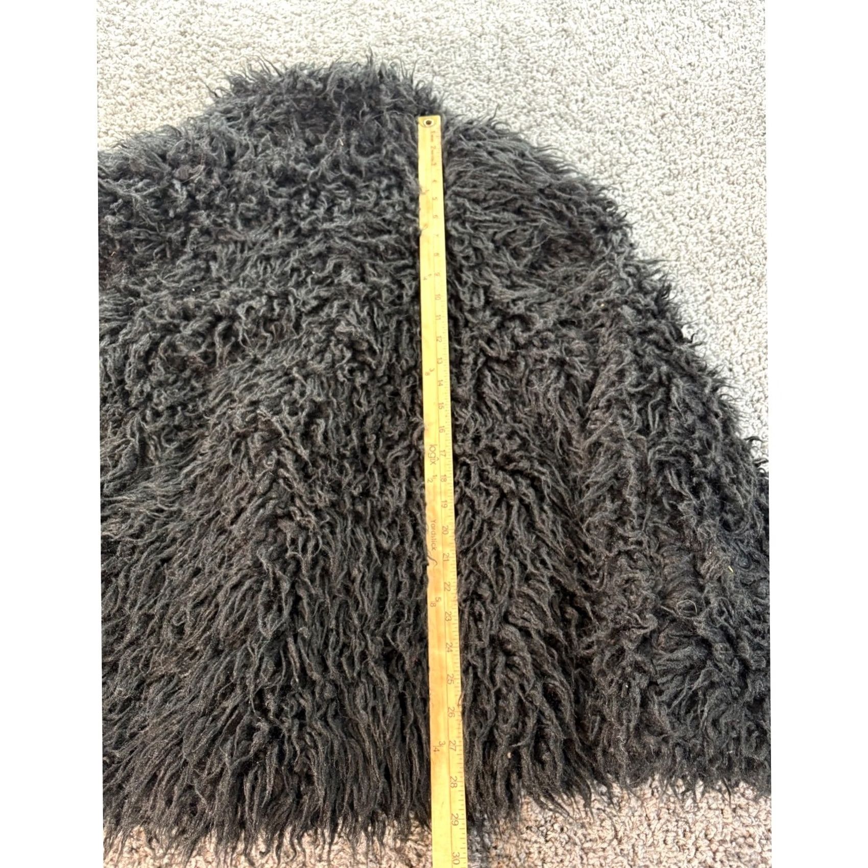 Vintage VINTAGE Maria Jacket Womens M Black Shaggy Faux Fur Coat Grunge 90s Y2K Mob Wife Rocker Queens Womens Size M / US 6-8 / IT 42-44 - 3 Thumbnail