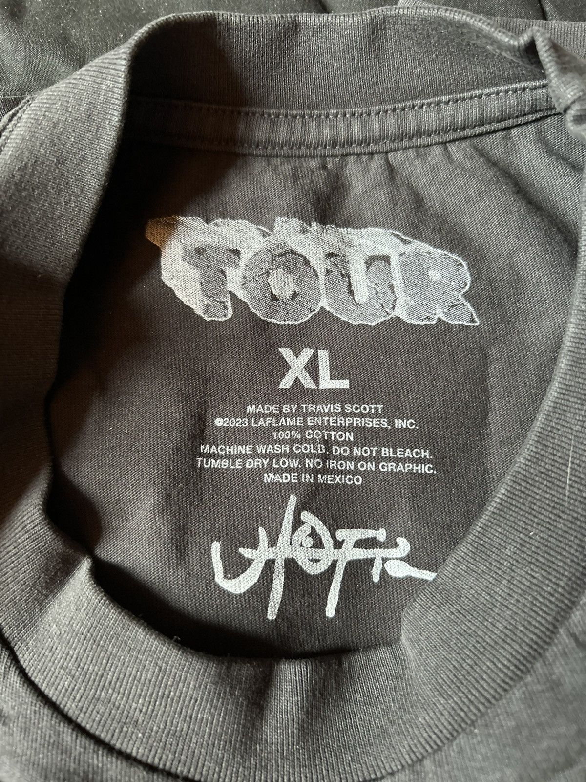 Band Tees Travis Scott Utopia Detroit Tour T-shirt Size US XL / EU 56 / 4 - 3 Thumbnail