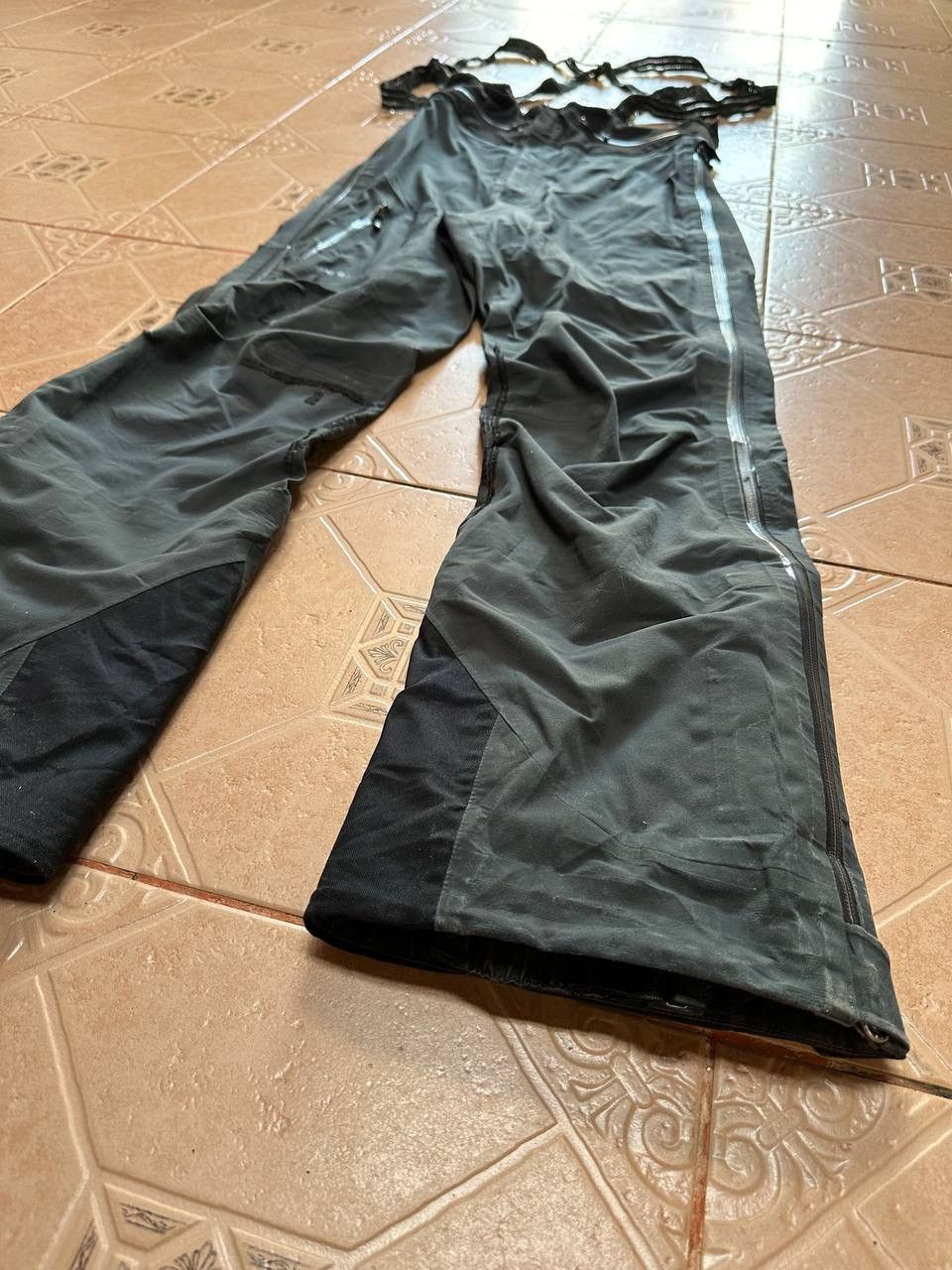 Patagonia Patagonia Exclusive Of Trim Nylon Overall Size US 31 - 5 Thumbnail