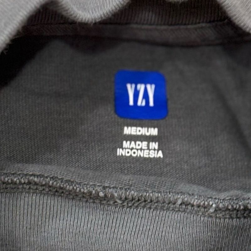 Other Yeezy Gap Logo 3/4 Sleeve Tee Dark Grey Medium Size US M / EU 48-50 / 2 - 5 Thumbnail