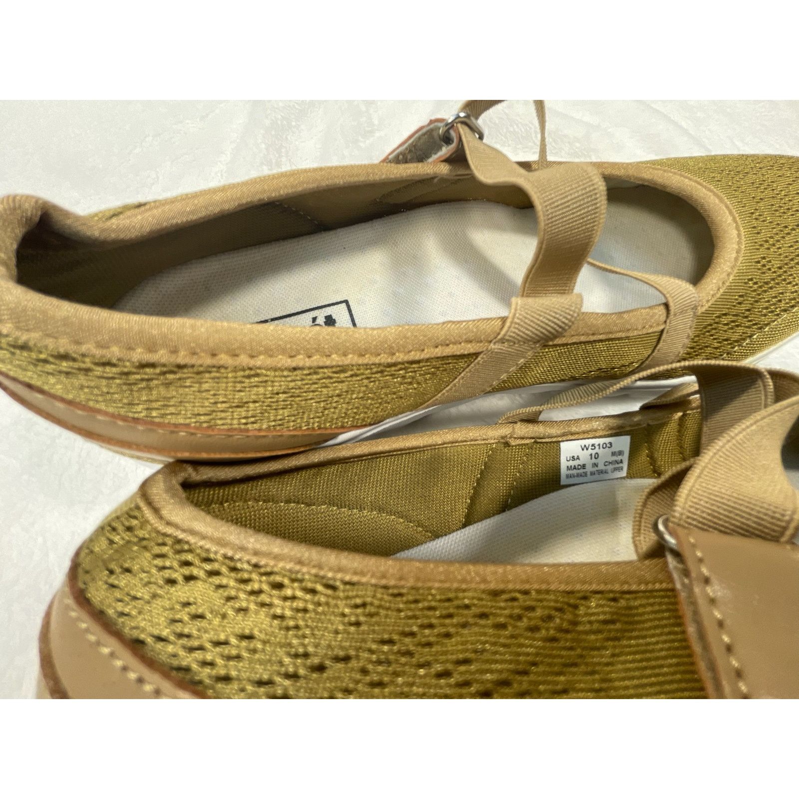 Other Propet Women’s Mary Jane Walking Shoes Mesh Comfort Flats Size US 10 / IT 40 - 2 Thumbnail