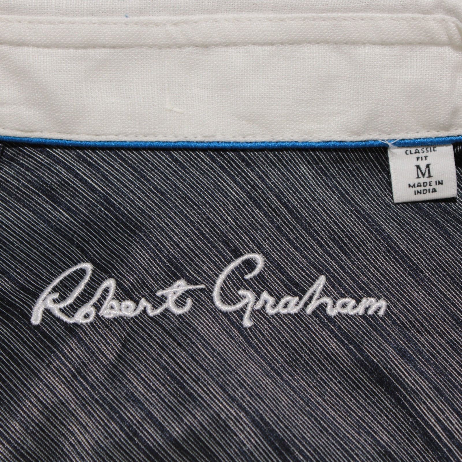 Robert Graham Robert Graham New with tags Shirt Size M US In White Size US M / EU 48-50 / 2 - 2 Thumbnail