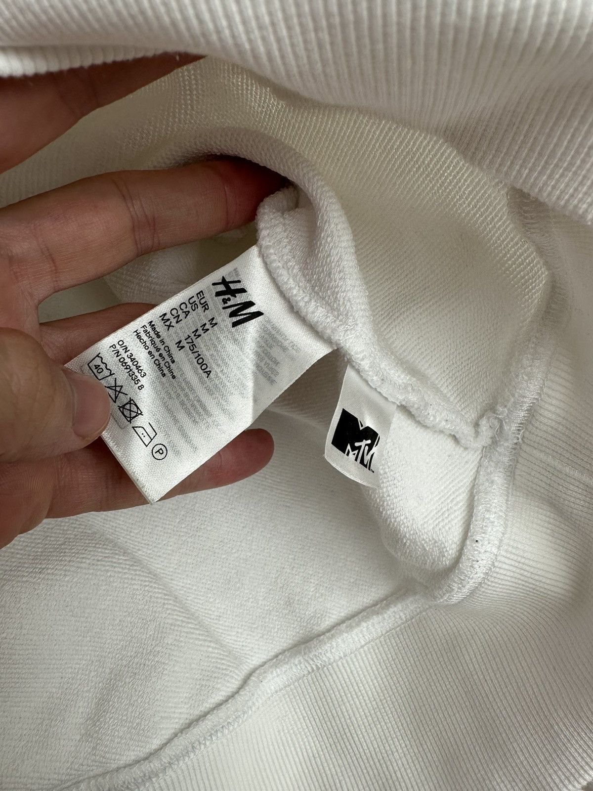 H&M × Moschino Moschino H&M hoodie size M Size US M / EU 48-50 / 2 - 3 Thumbnail