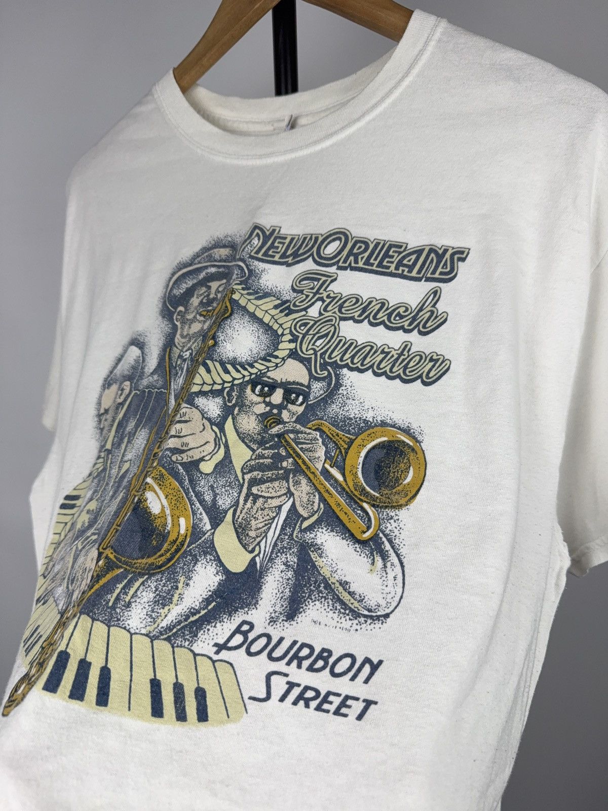 Vintage Vintage New Orleans Jazz French Quarter Graphic T-Shirt Size US L / EU 52-54 / 3 - 4 Thumbnail