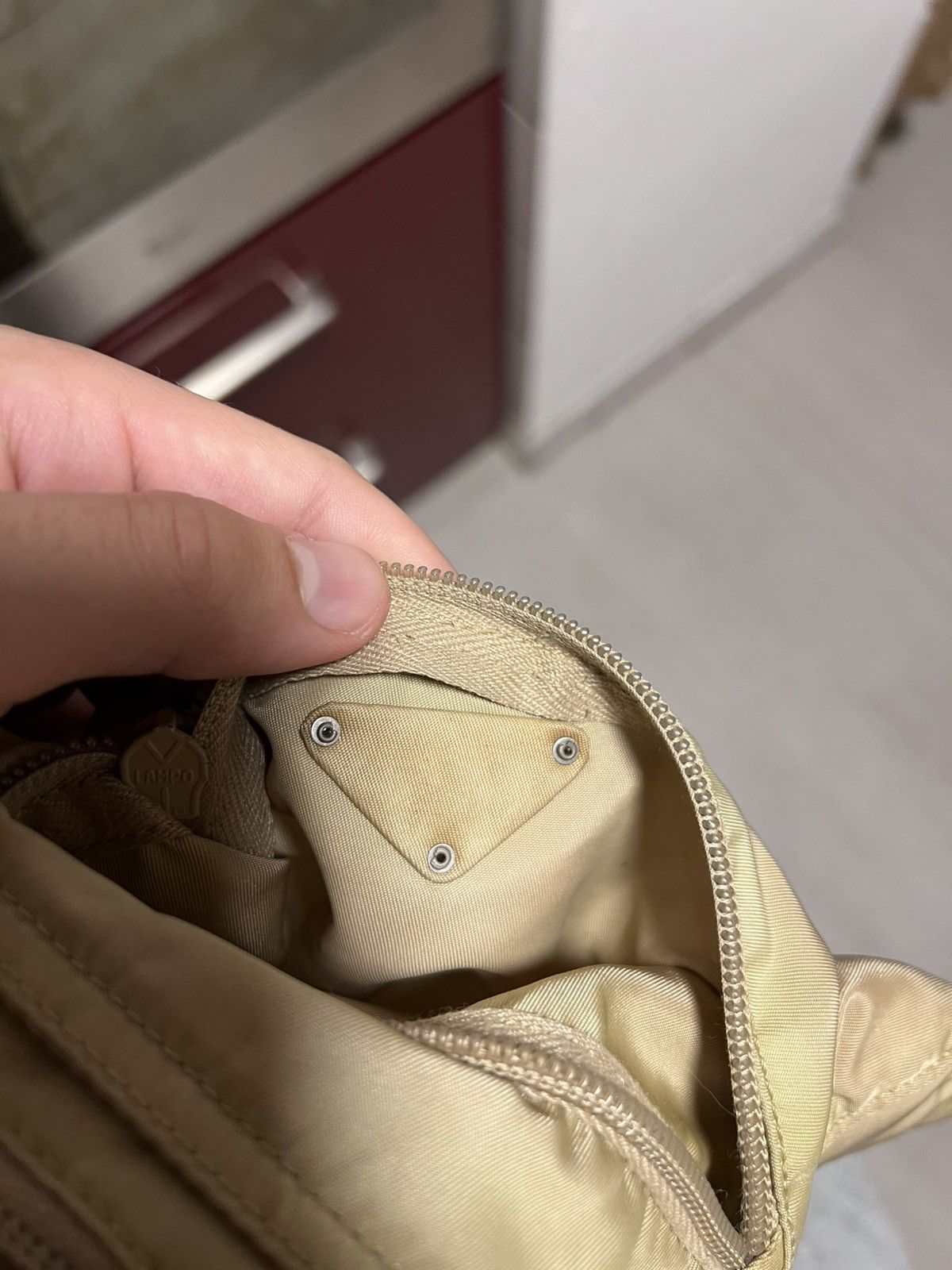 Prada Prada Beige Handbag Vintage Rare Y2K Nylon Big Logo Hype Size ONE SIZE - 7 Thumbnail