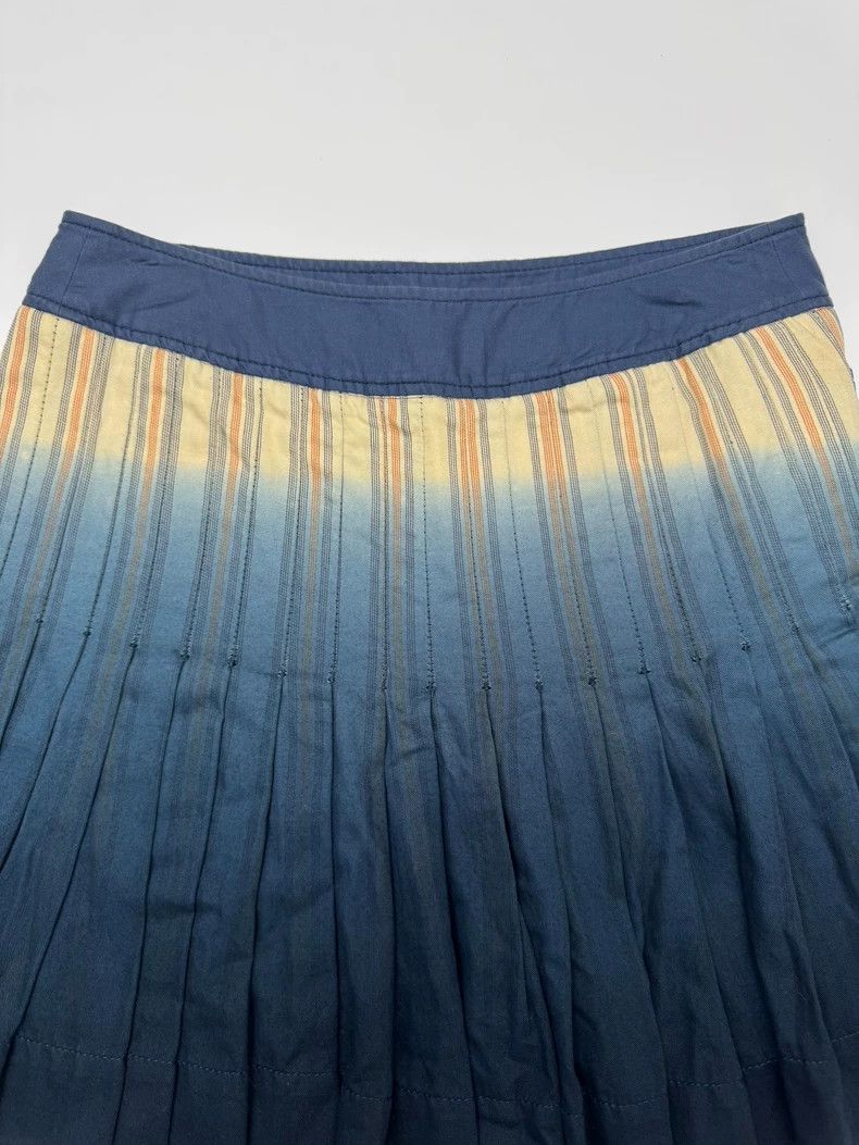 Vivienne Westwood Vivienne Westwood size2 Blue and white gradient pleated ski Size 27" / US 4 / IT 40 - 4 Thumbnail
