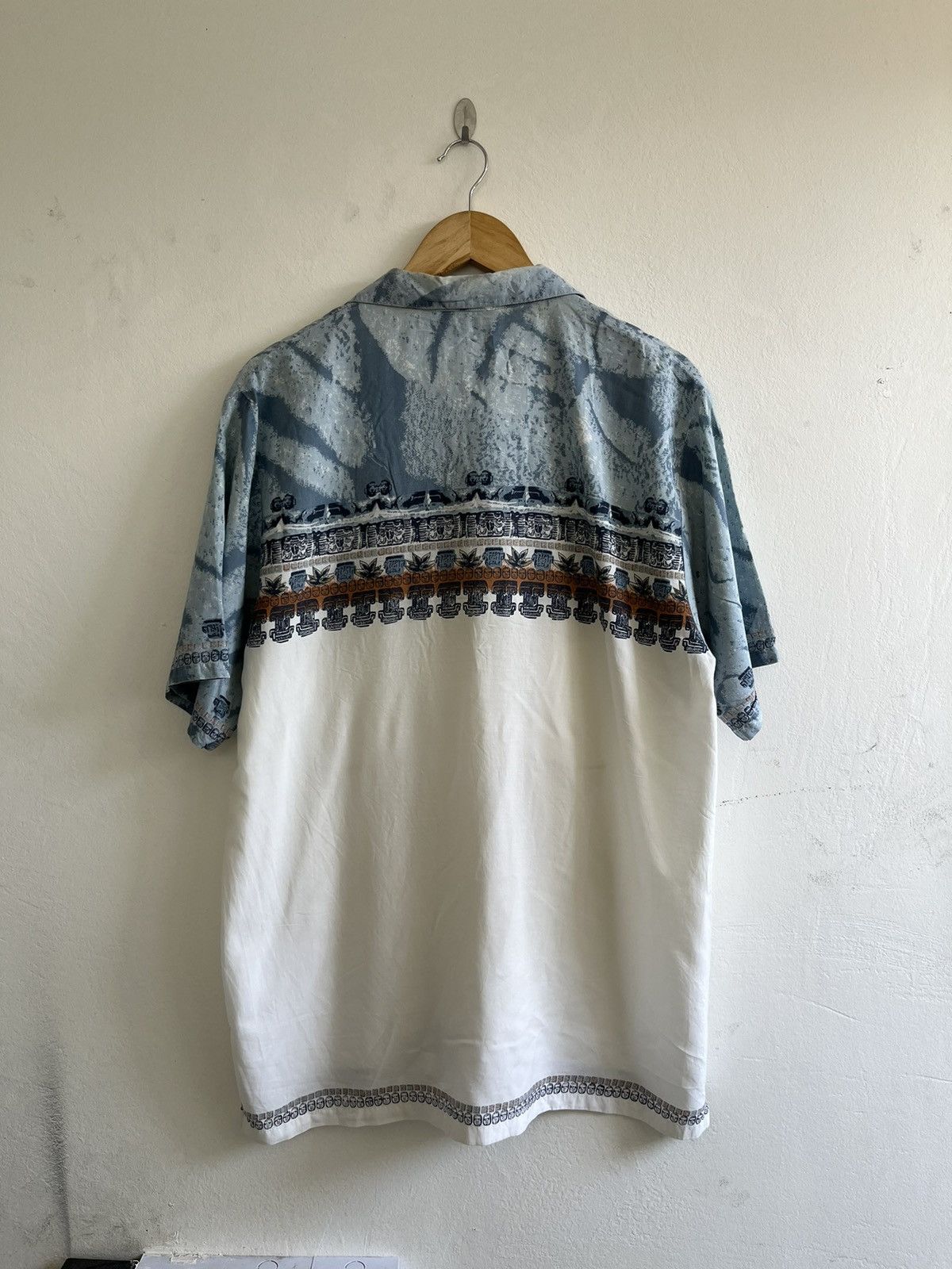 Freshjive × Vintage Vintage 90s Freshjive Hawaiian Shirt Size US M / EU 48-50 / 2 - 5 Thumbnail