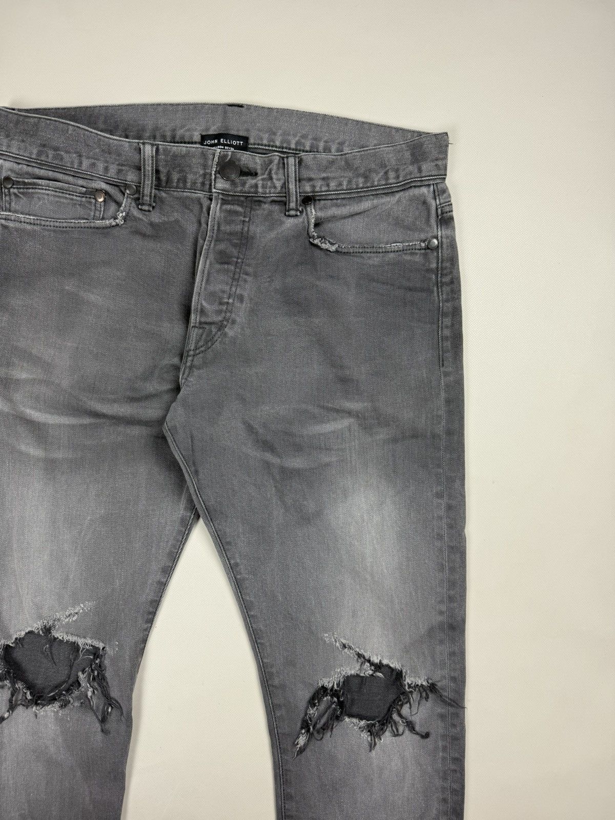 John Elliott John Elliott Men’s Distressed Denim Skinny Jeans Size 31 Size US 31 - 9 Thumbnail